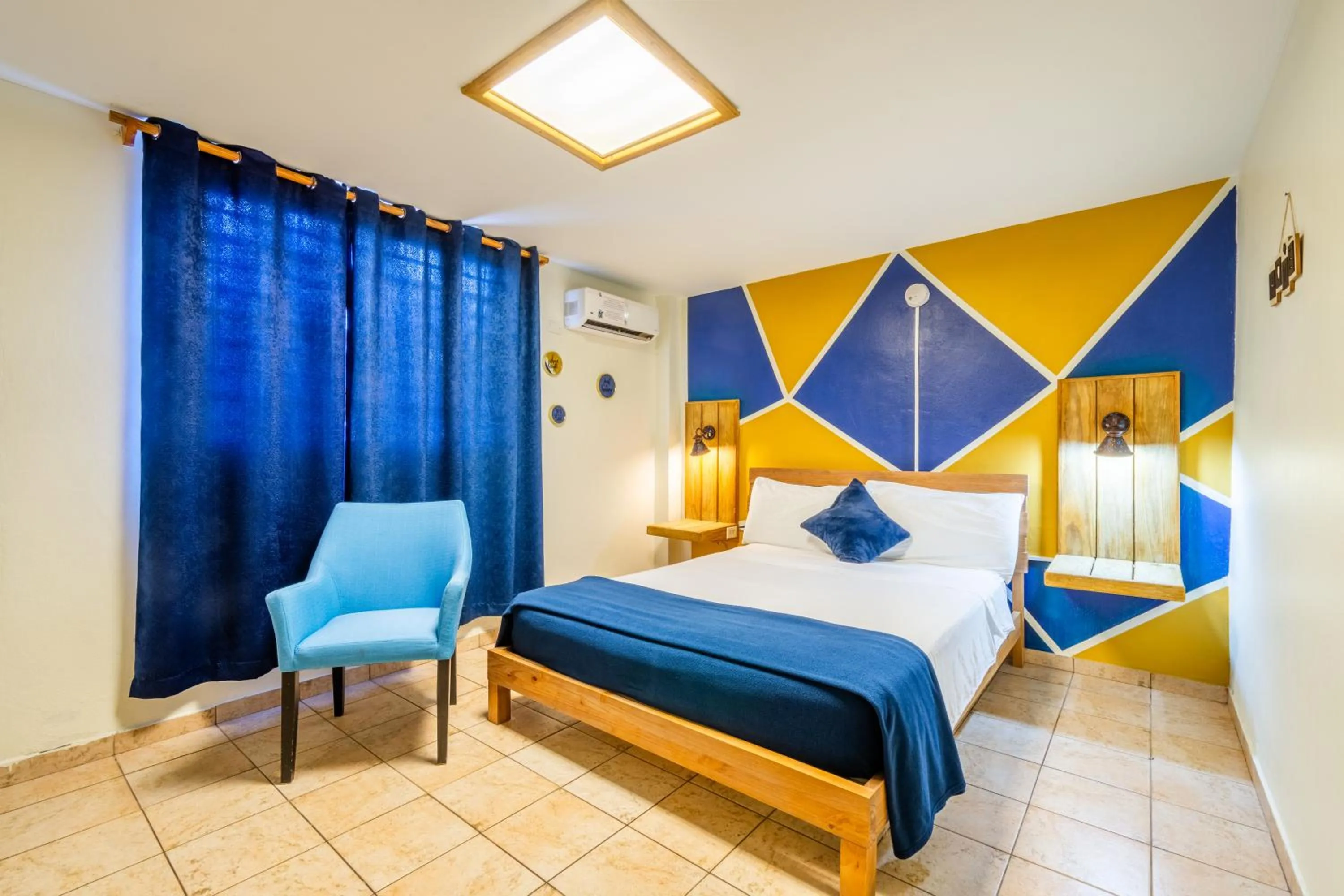 Bed in West Coast Inn's