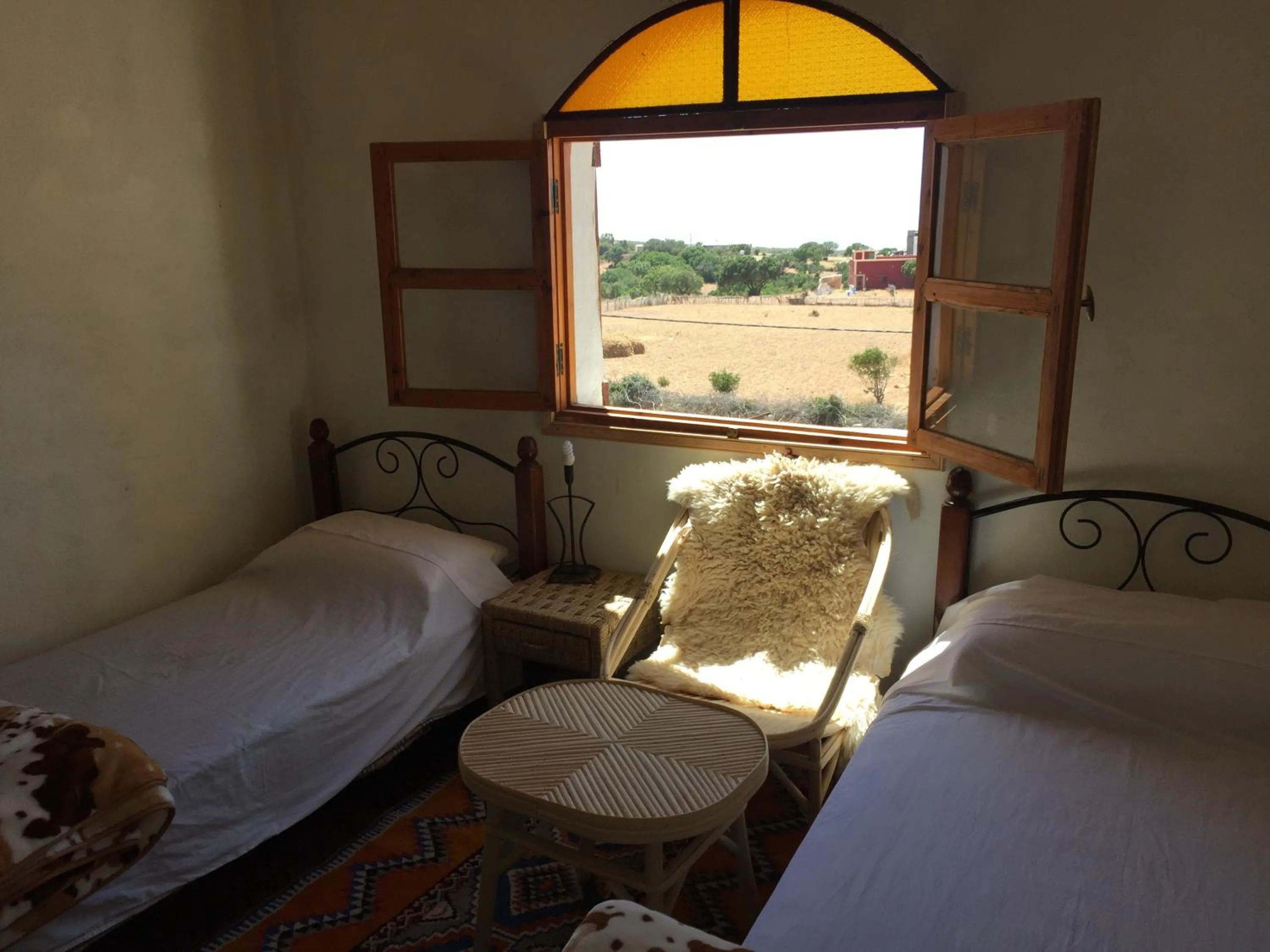 Photo of the whole room, Bed in Aziki