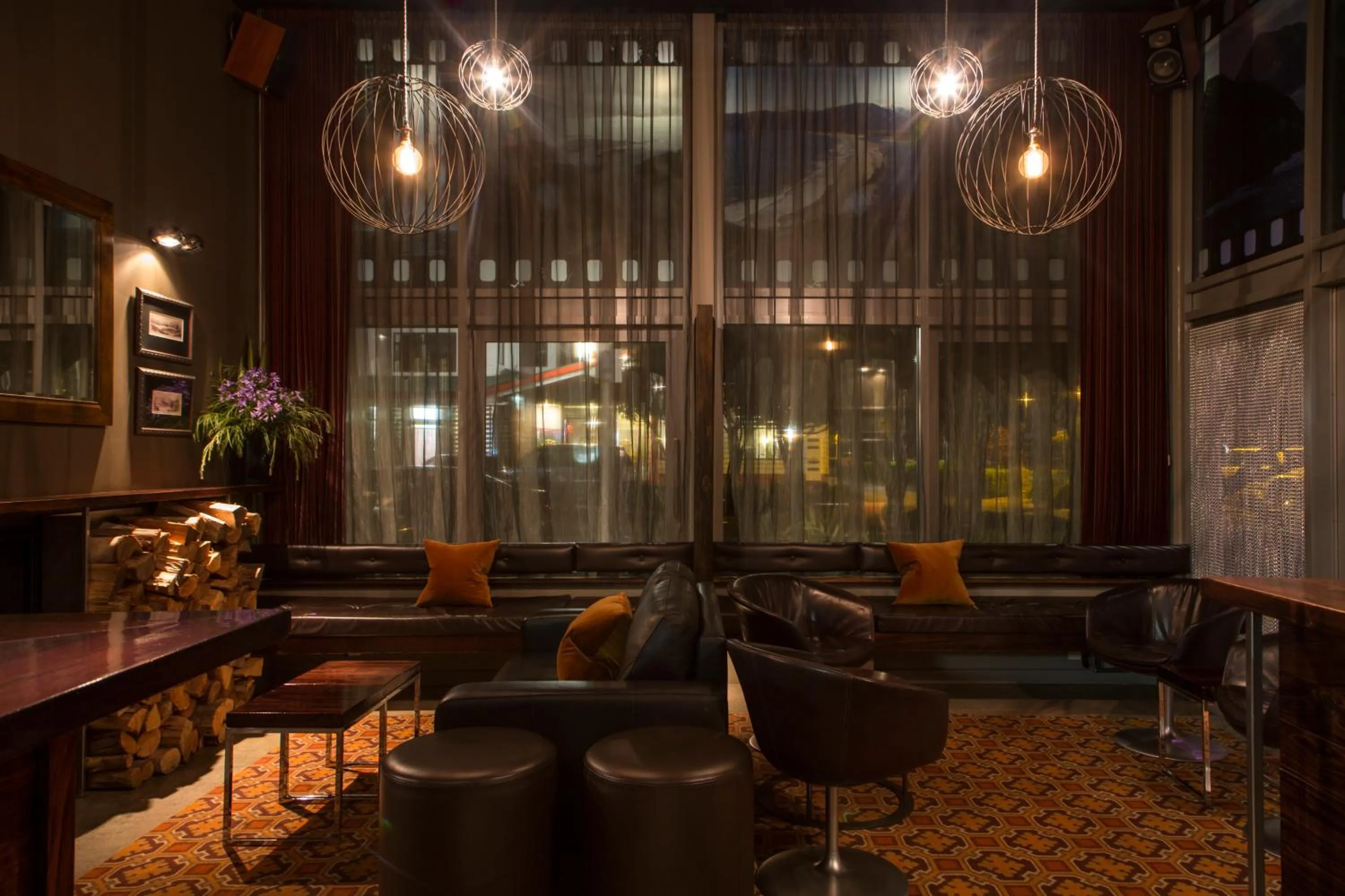 Food and drinks in The Cinema Suites