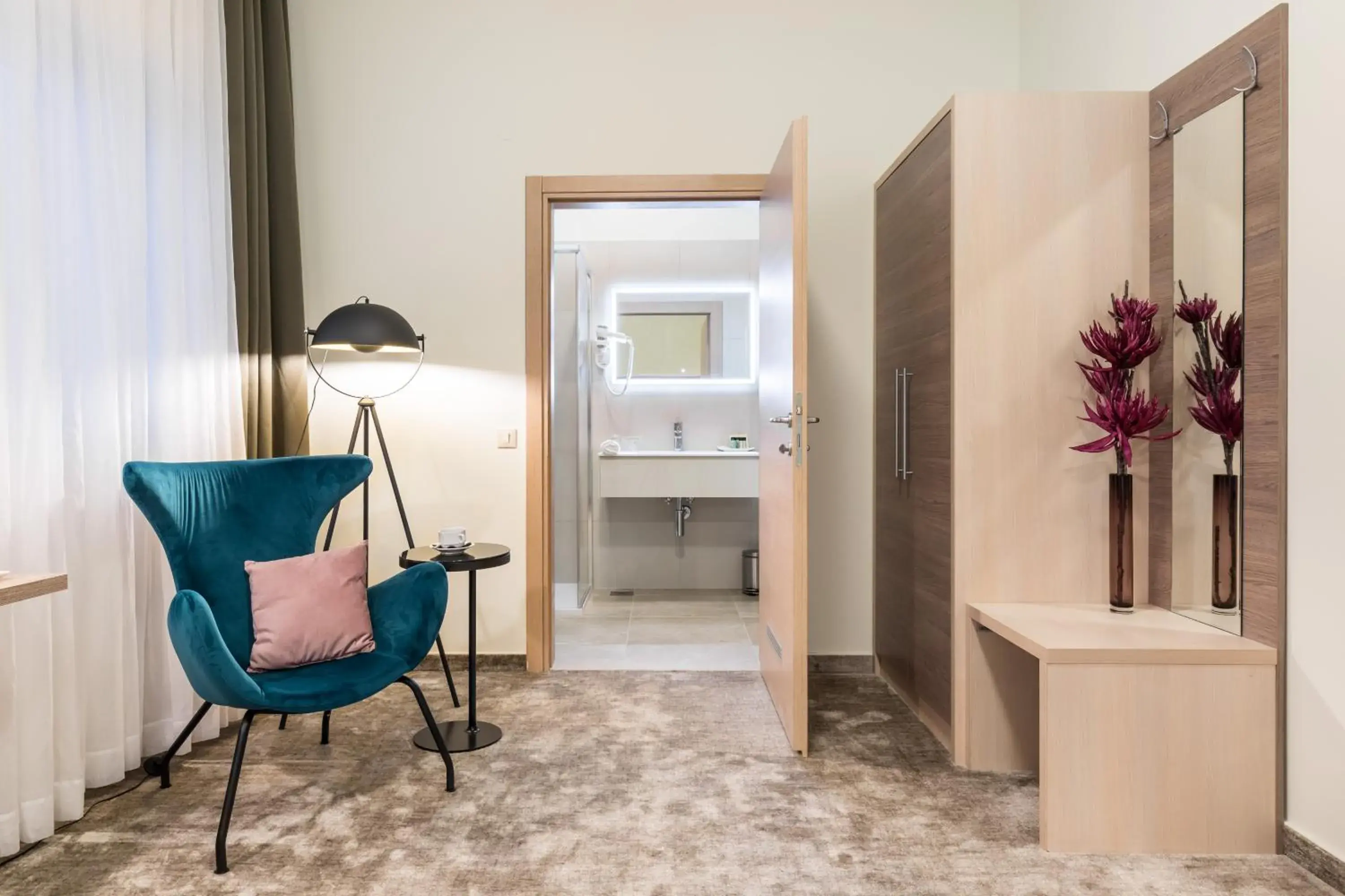 Bathroom in Hotel Mondo Bathroom in Hotel Mondo