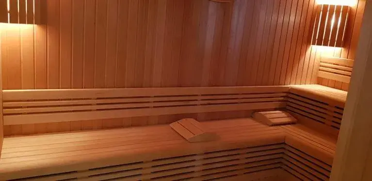 Spa and wellness centre/facilities in Hotel Mondo Spa and wellness centre/facilities in Hotel Mondo