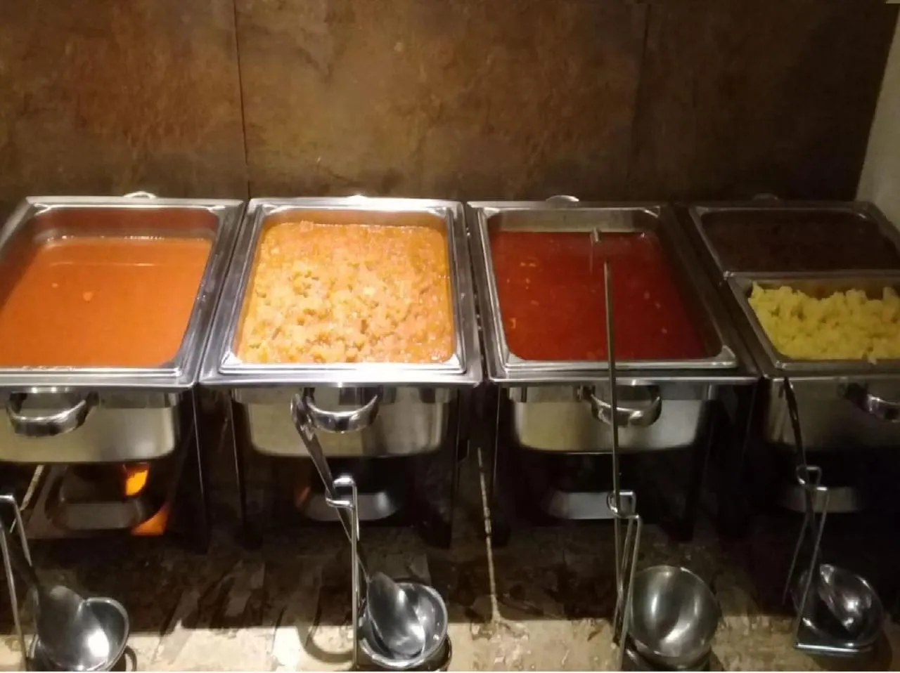 Buffet breakfast in Hotel Ejecutivo Aeropuerto