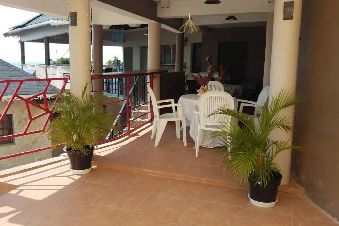 Restaurant/places to eat in Boutique B&B at Stone Village