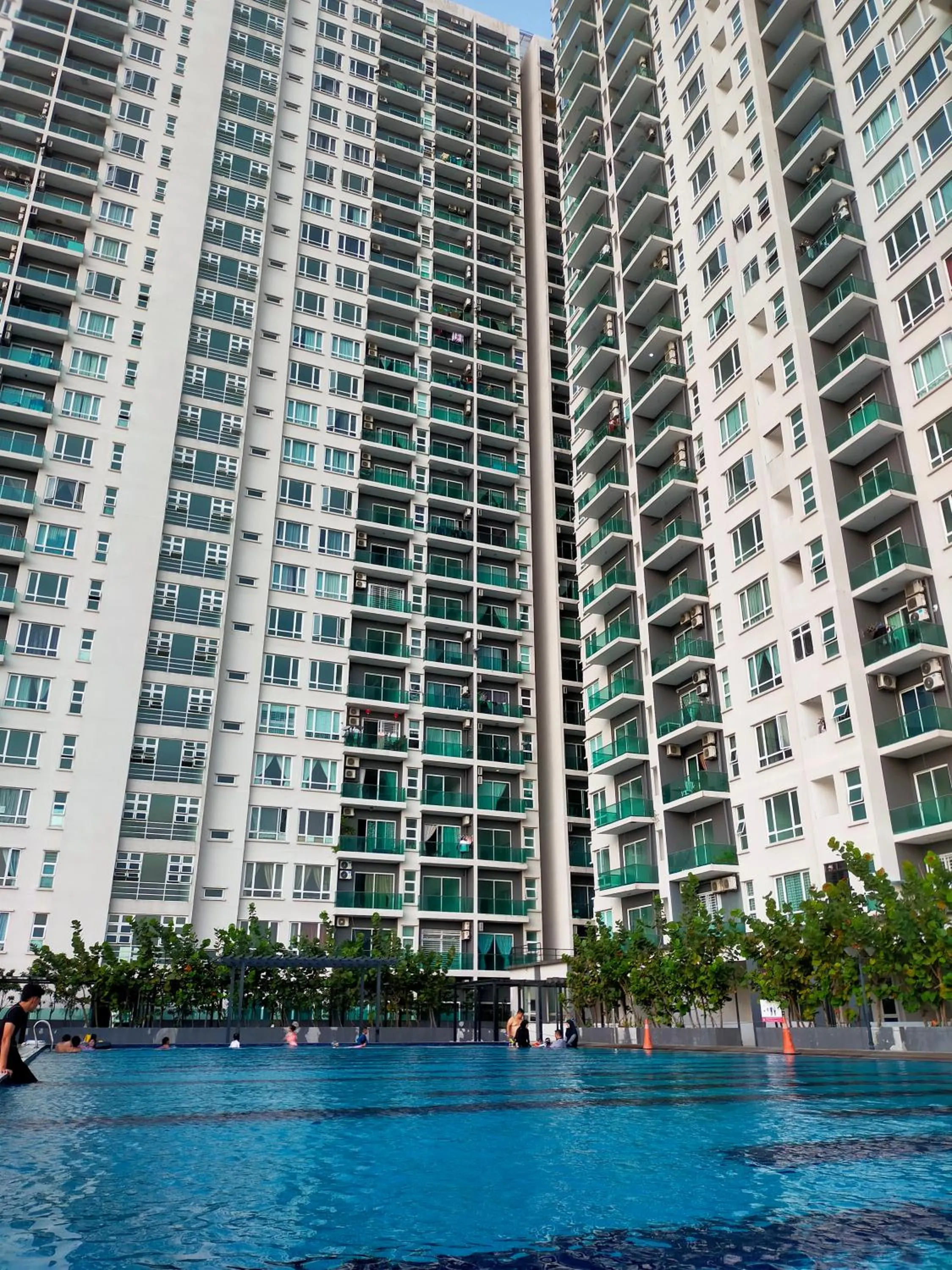 Property building in D'calton seaview apartment