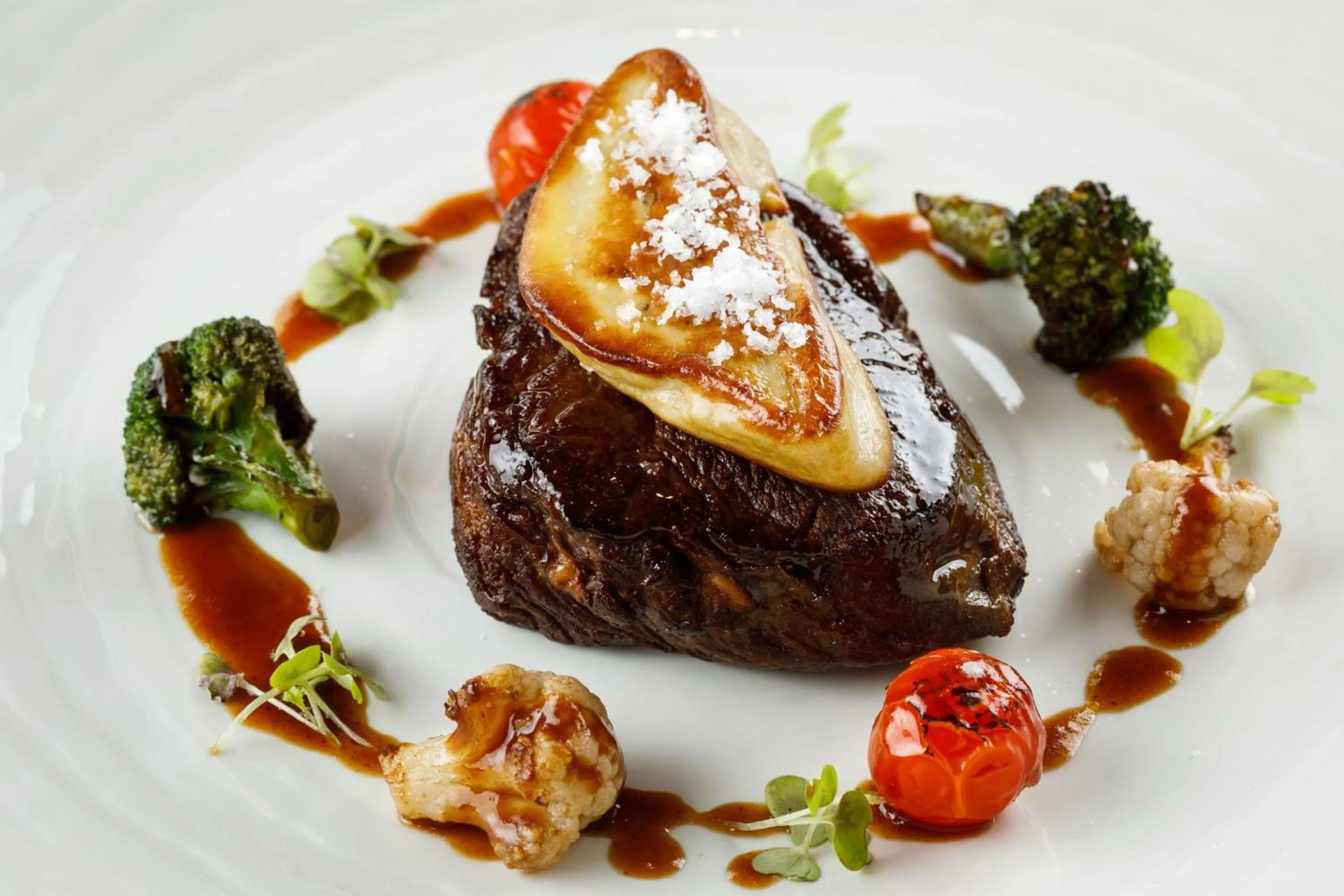 Restaurant/places to eat in Le Meridien Lav Split