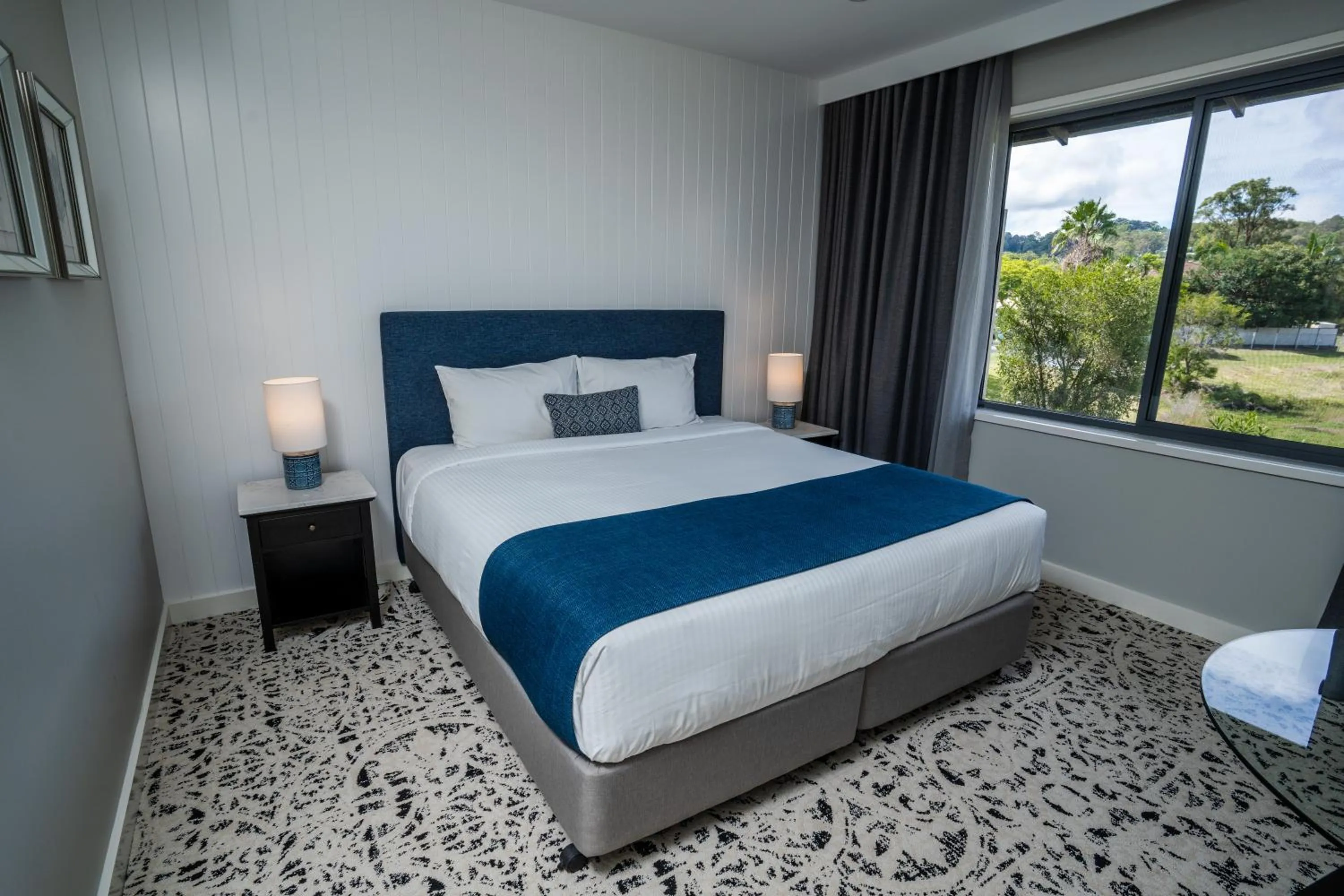 Bed in Warners at the Bay