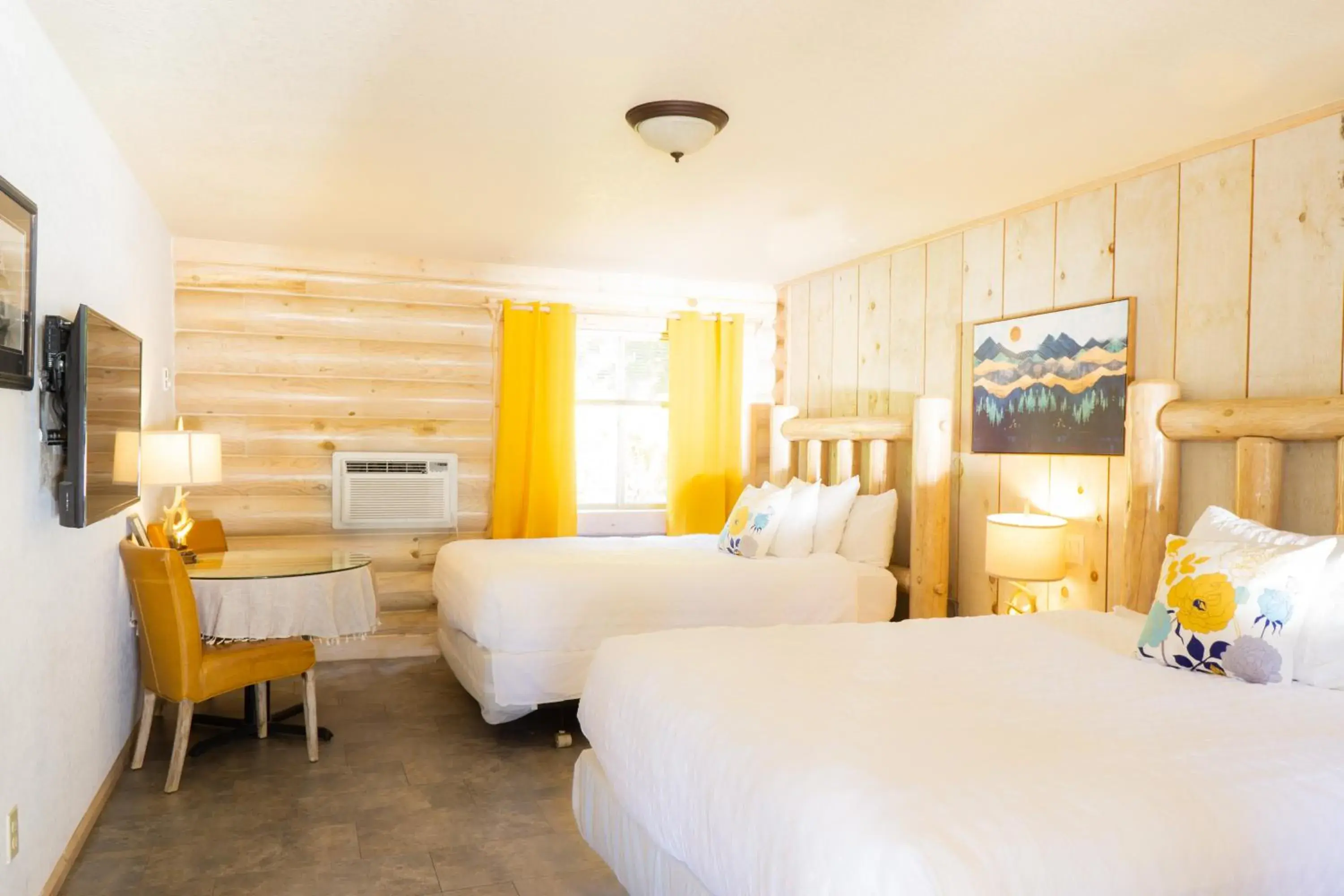 Bed in Log Inn Bonners Ferry Bed in Log Inn Bonners Ferry