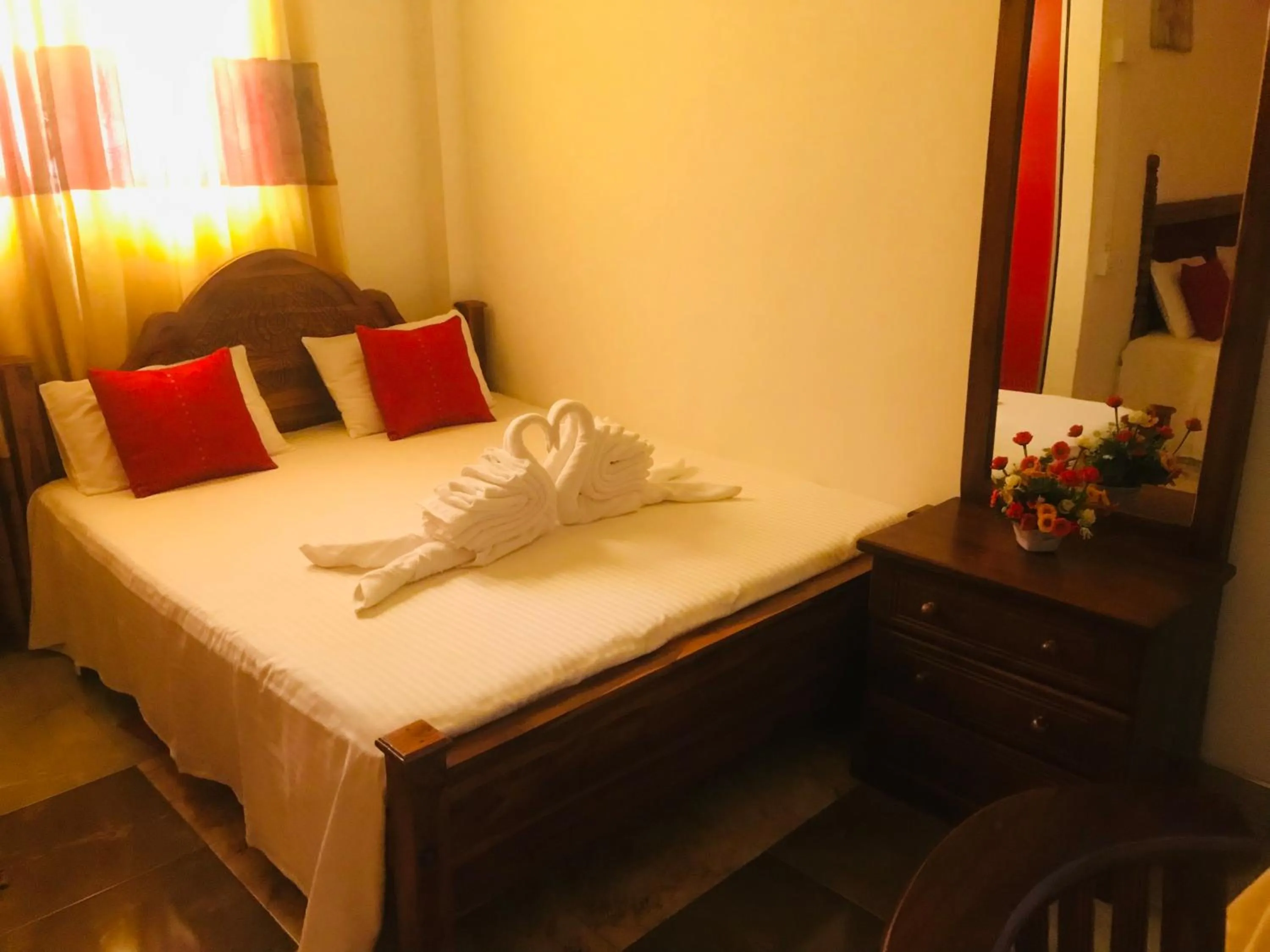 Bed in Dambulla Tourist Resort