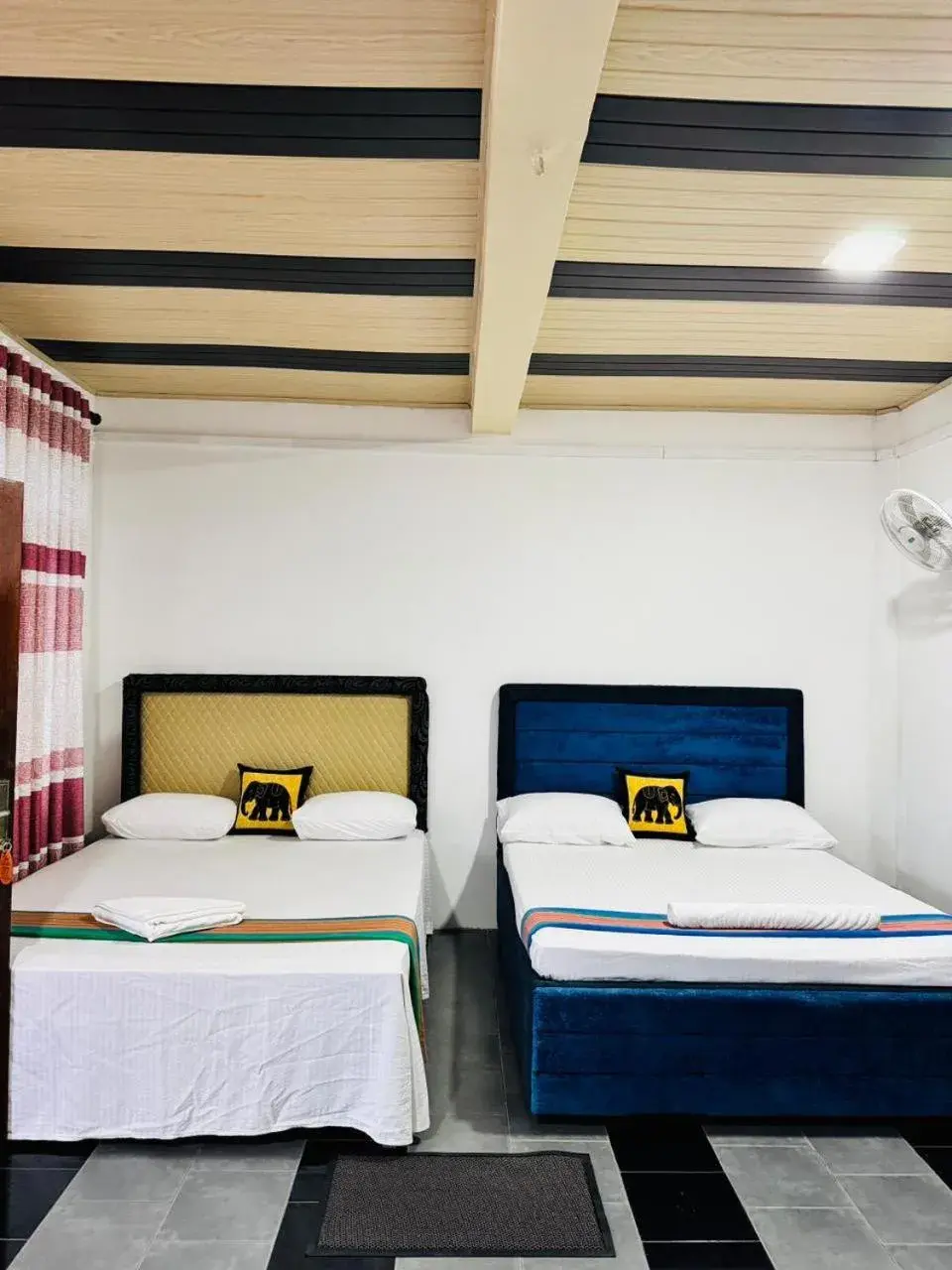 Bed in Dambulla Tourist Resort Bed in Dambulla Tourist Resort