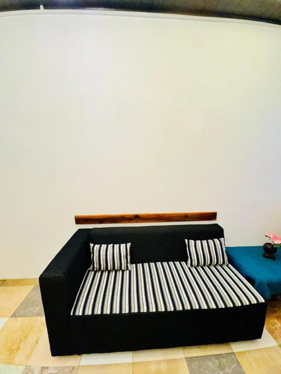 Bed in Dambulla Tourist Resort