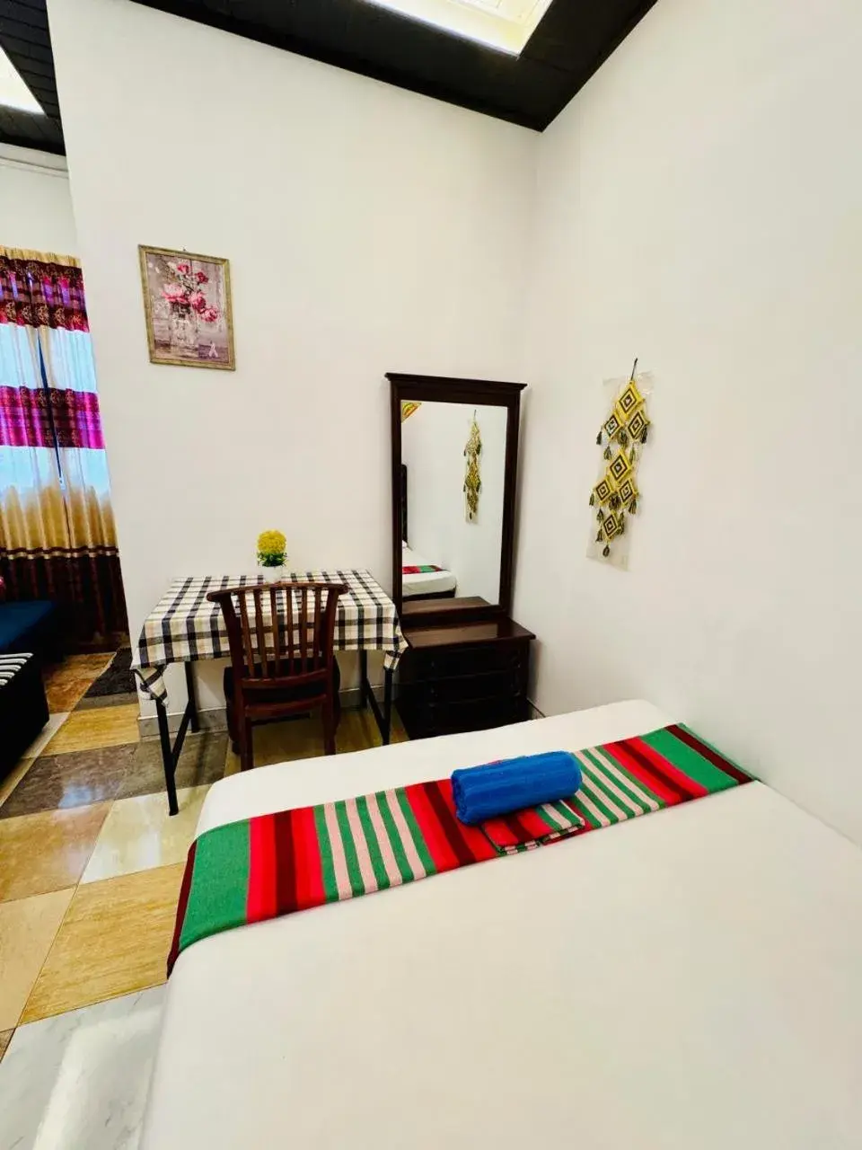 Bed in Dambulla Tourist Resort Bed in Dambulla Tourist Resort