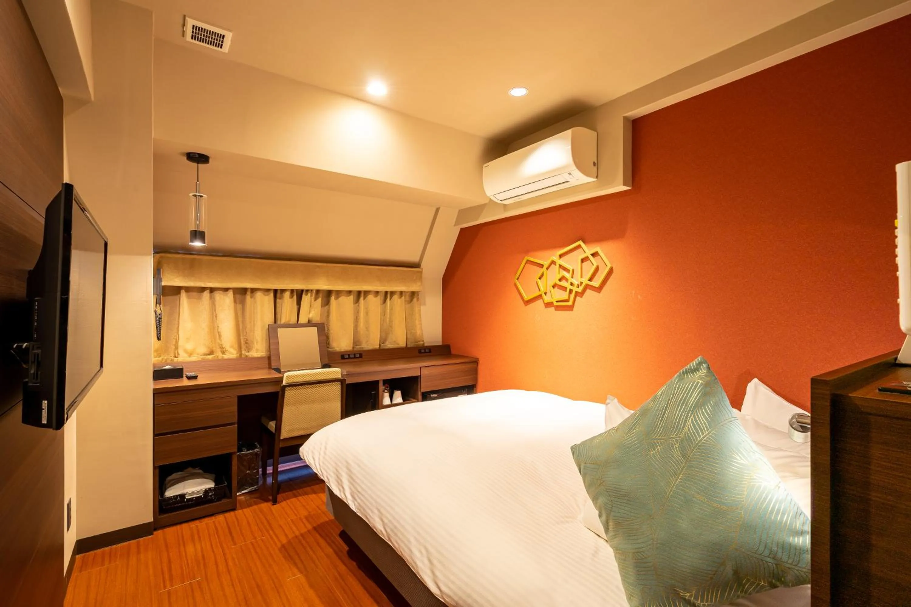 Photo of the whole room, Bed in Red Roof Inn Kamata / Haneda Tokyo