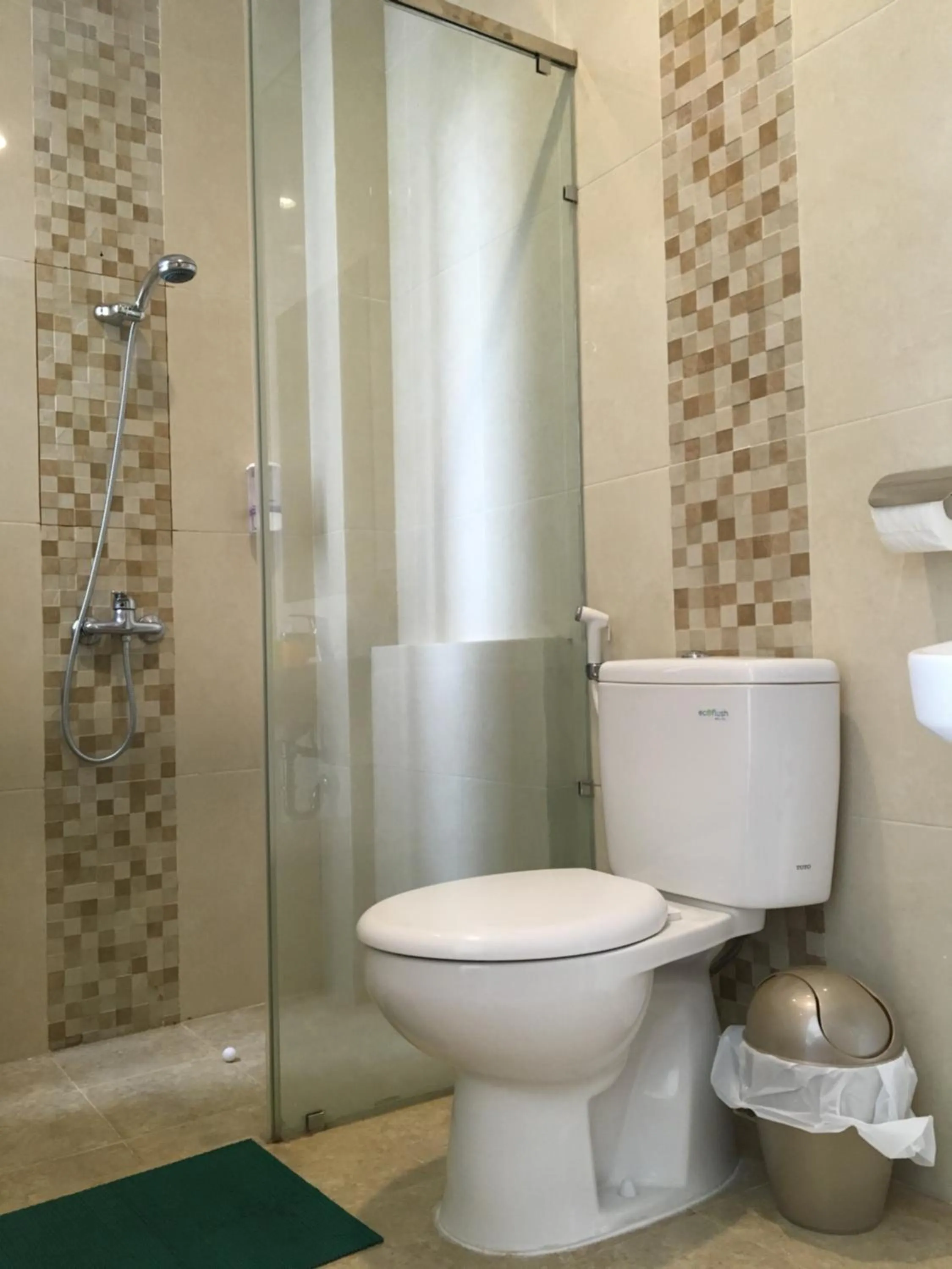 Bathroom in Roemah Asri Villa - Resor Dago Pakar