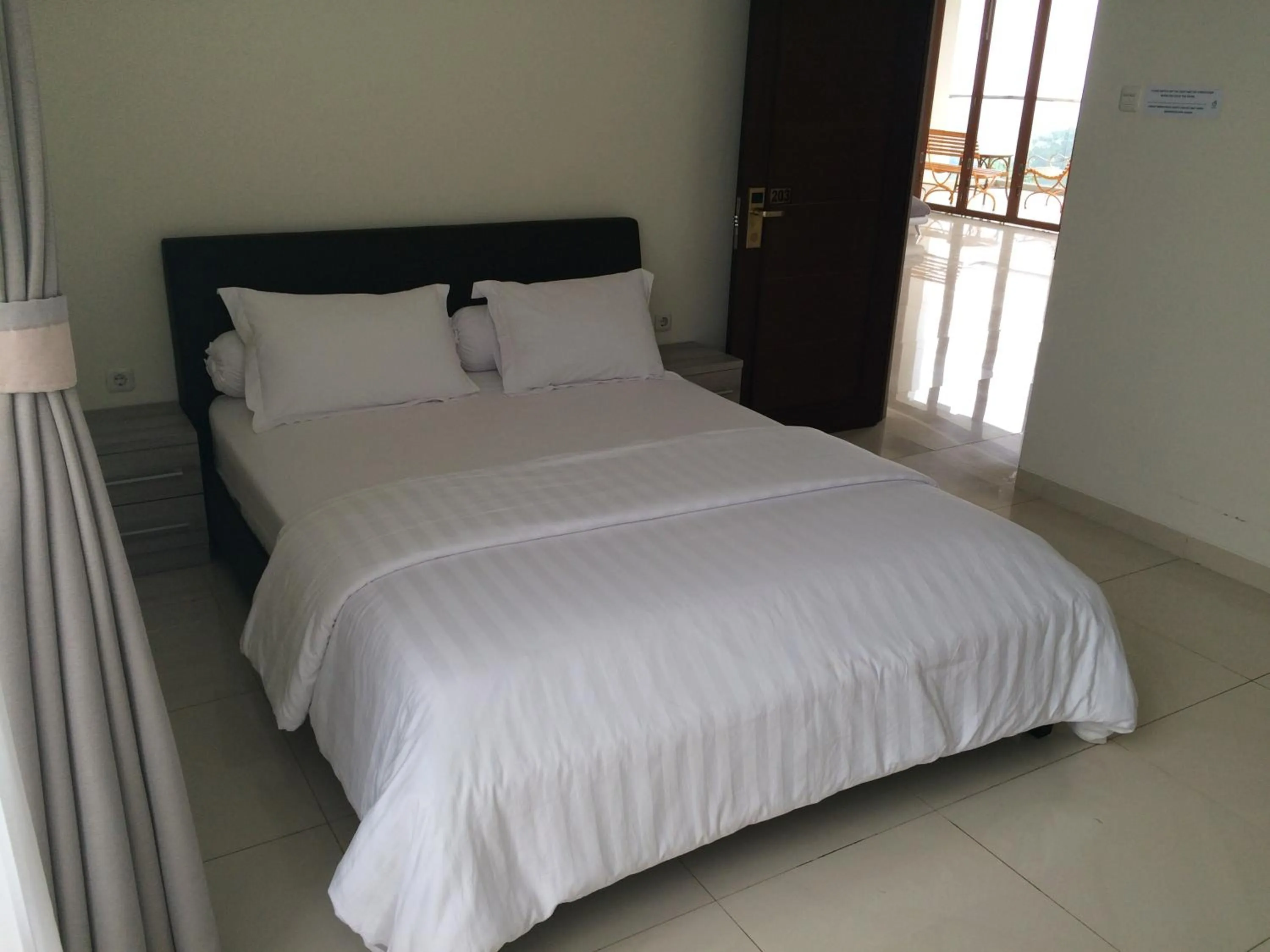 Bedroom, Bed in Roemah Asri Villa - Resor Dago Pakar