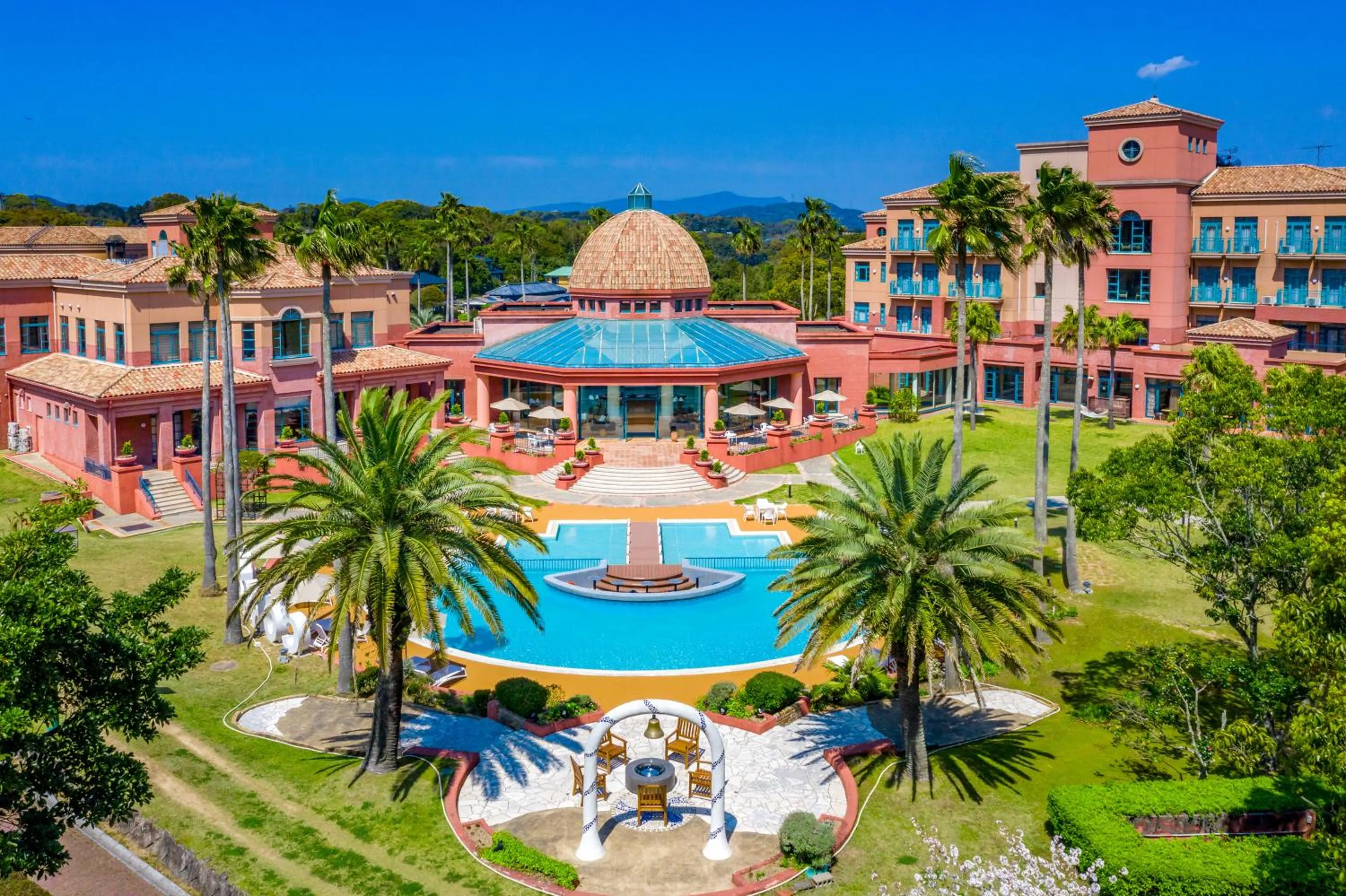 Property building in Ooedo Onsen Monogatari Premium Saikaibashi