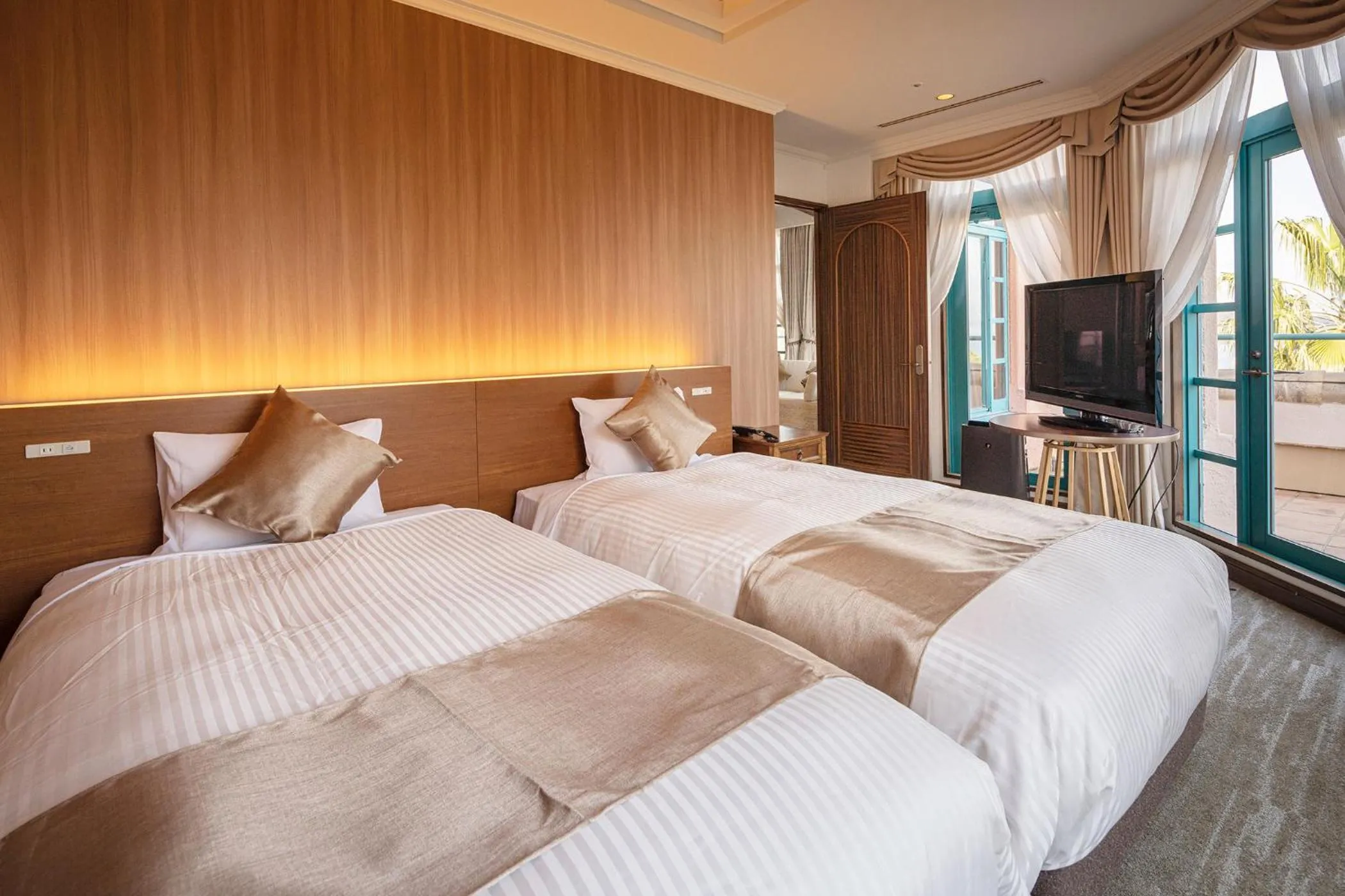 Bed in Ooedo Onsen Monogatari Premium Saikaibashi