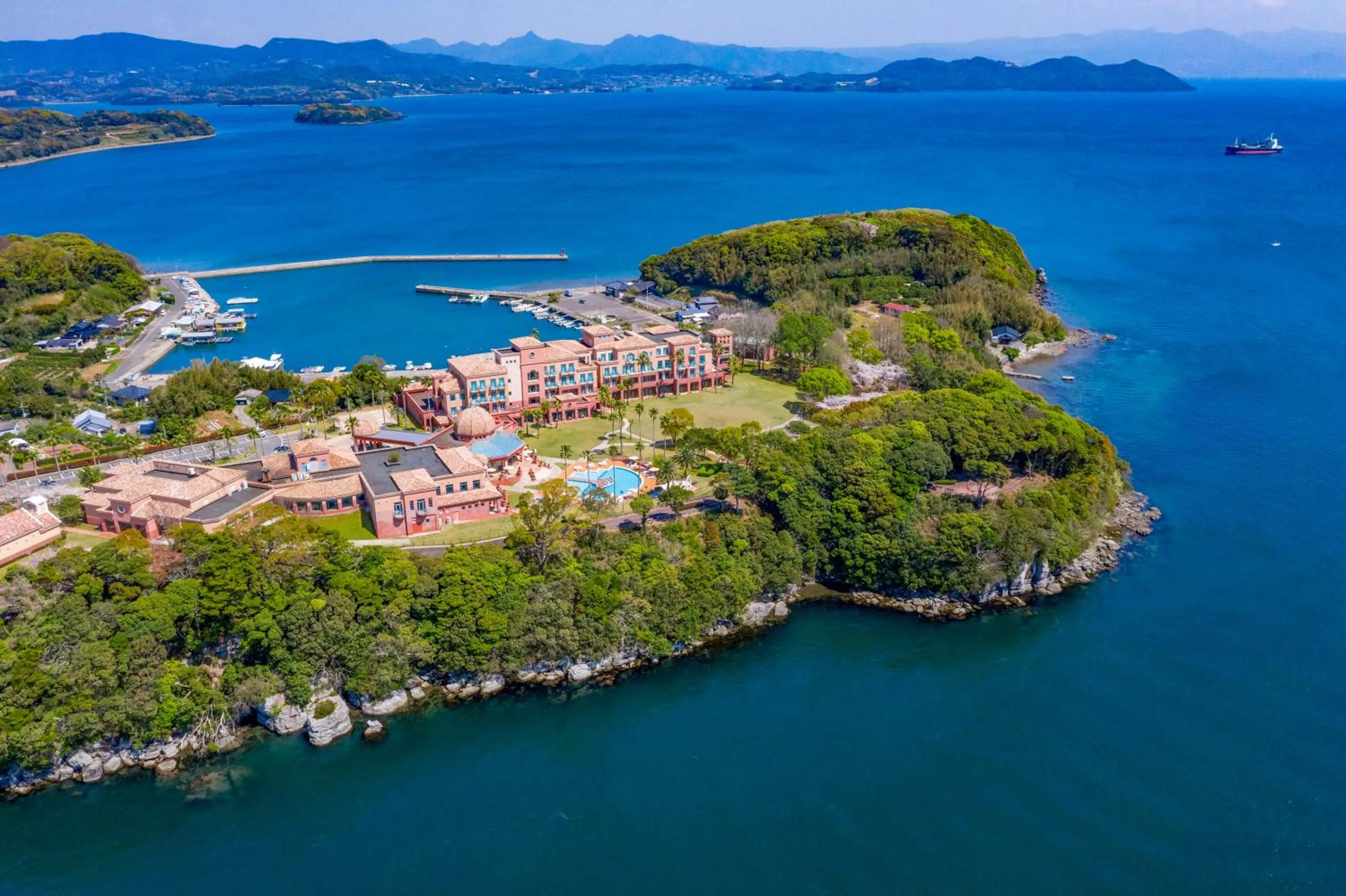 Property building in Ooedo Onsen Monogatari Premium Saikaibashi