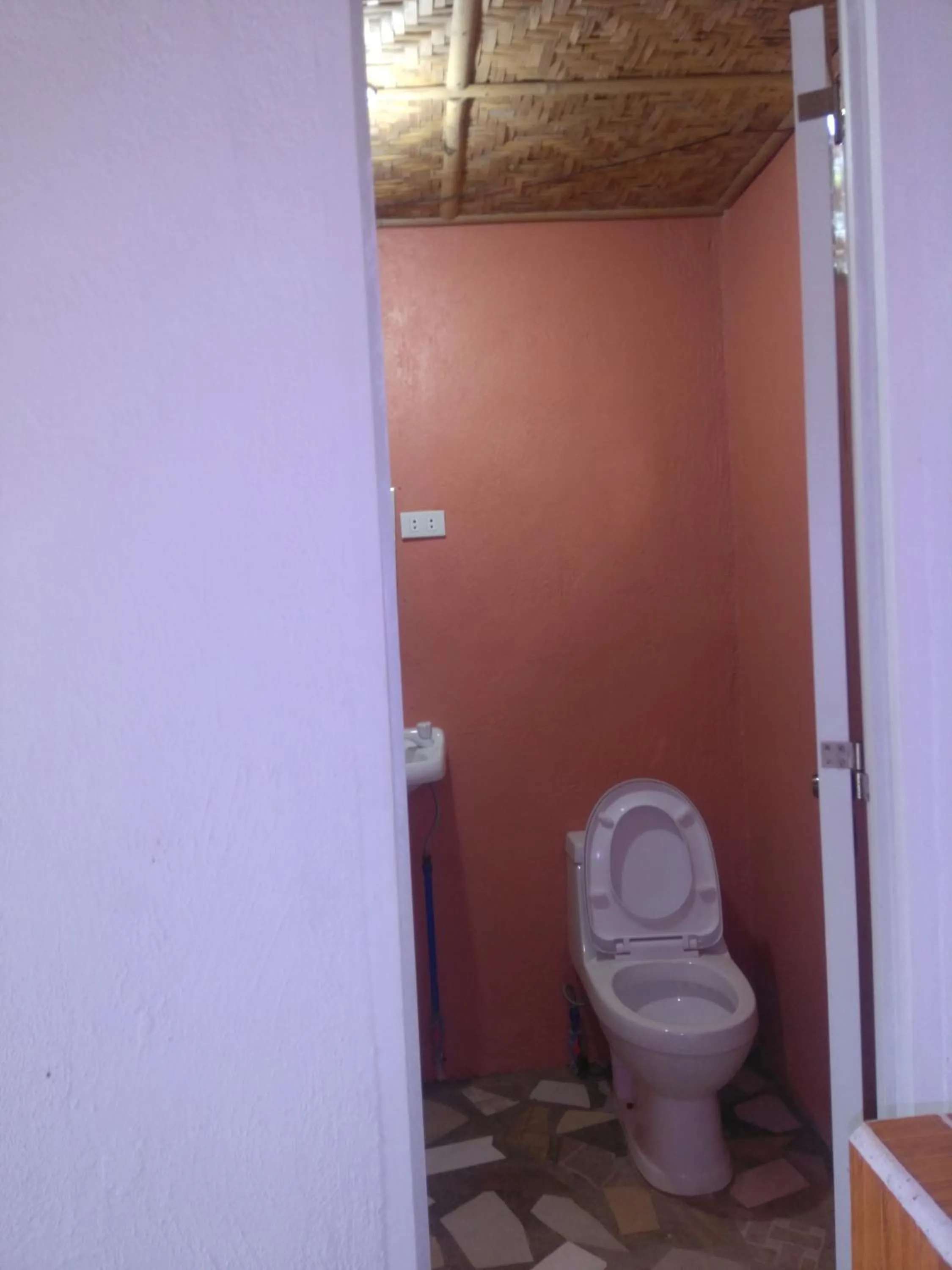 Bathroom in Overview Hostel