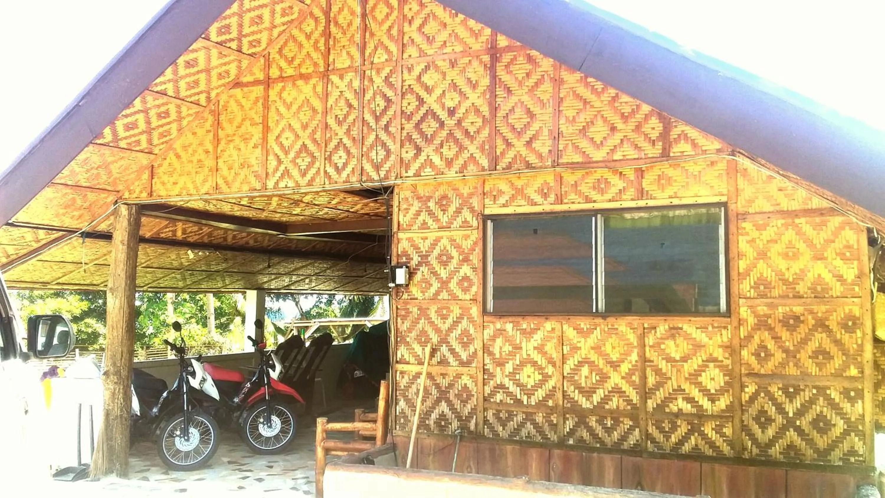 Facade/entrance in Overview Hostel