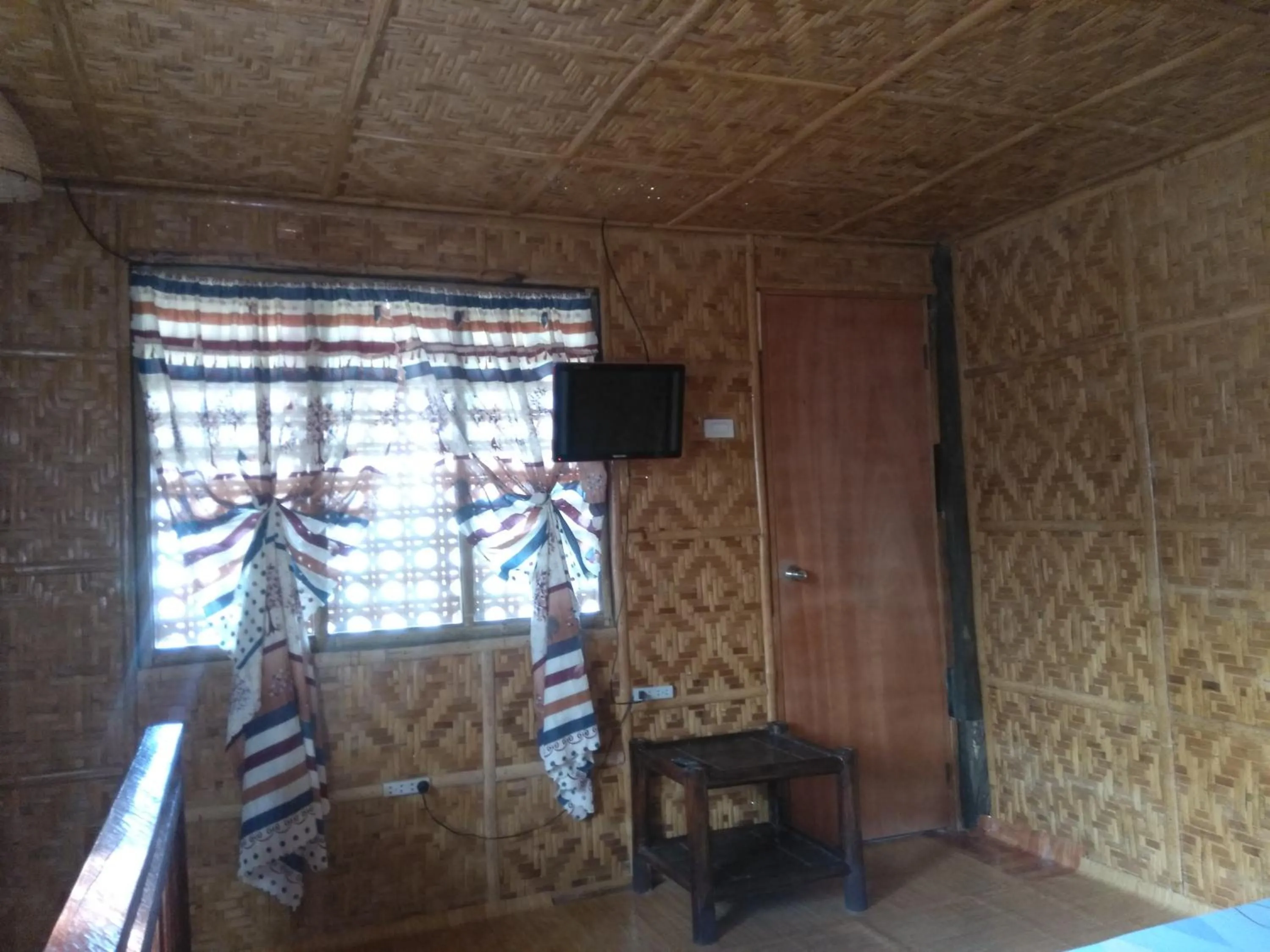 Area and facilities in Overview Hostel