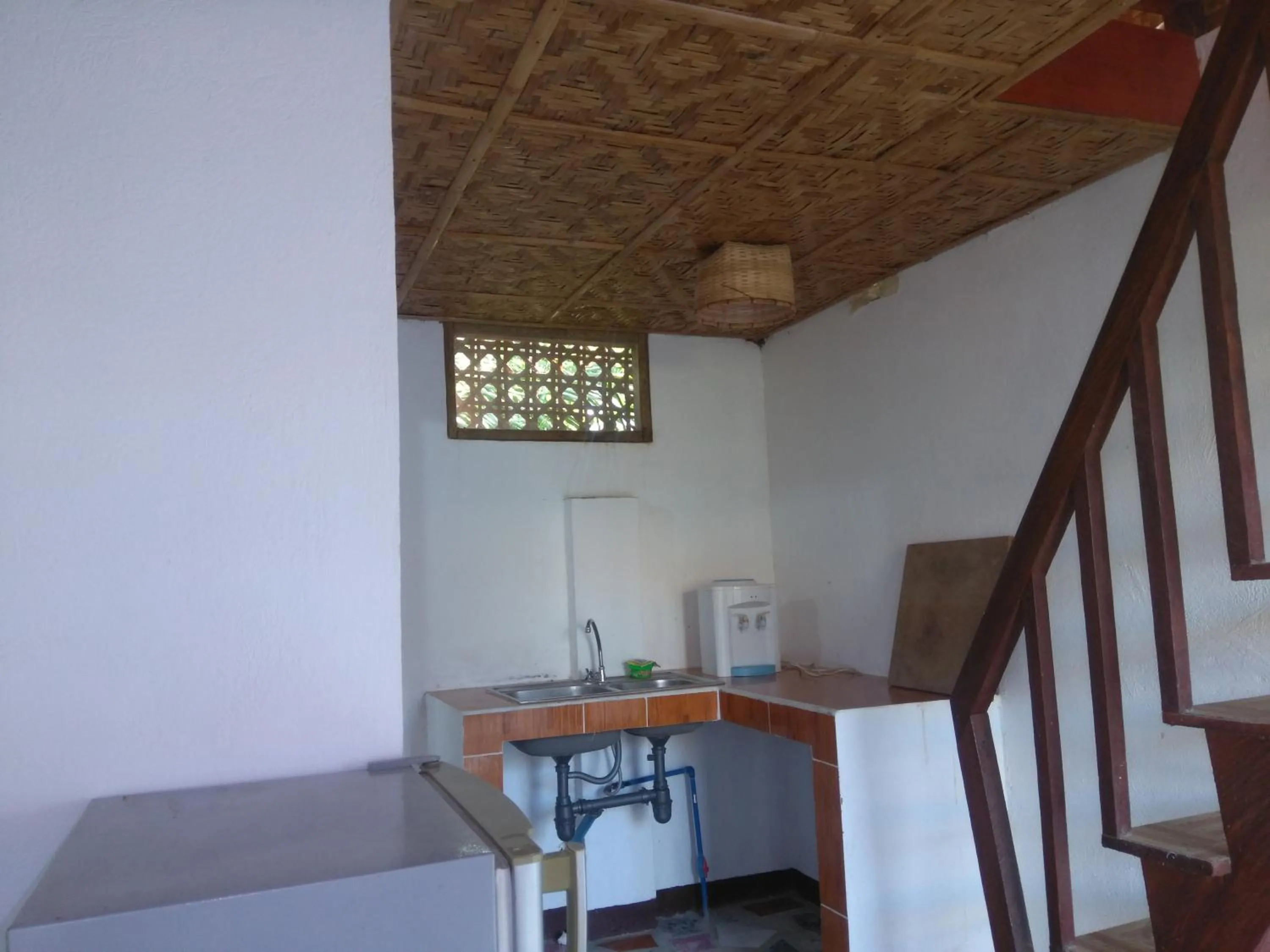 Kitchen or kitchenette in Overview Hostel