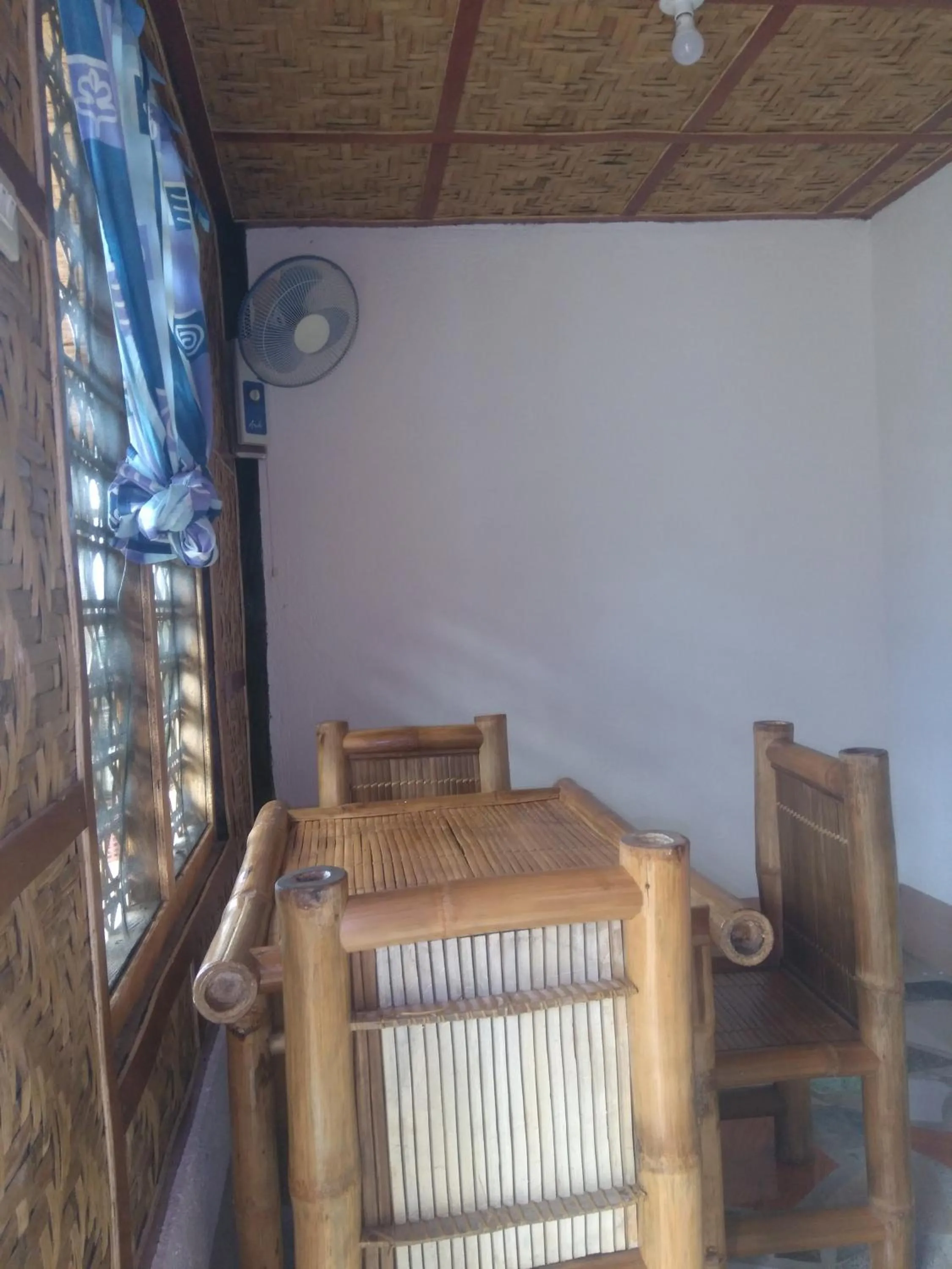 Kitchen or kitchenette in Overview Hostel
