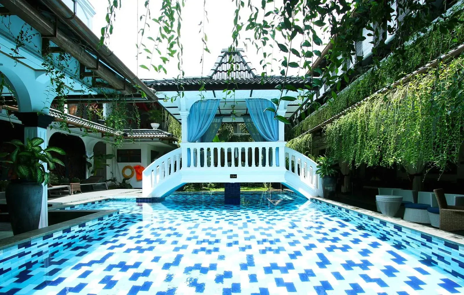 Swimming pool in Raintree Boutique Villa & Gallery Swimming pool in Raintree Boutique Villa & Gallery