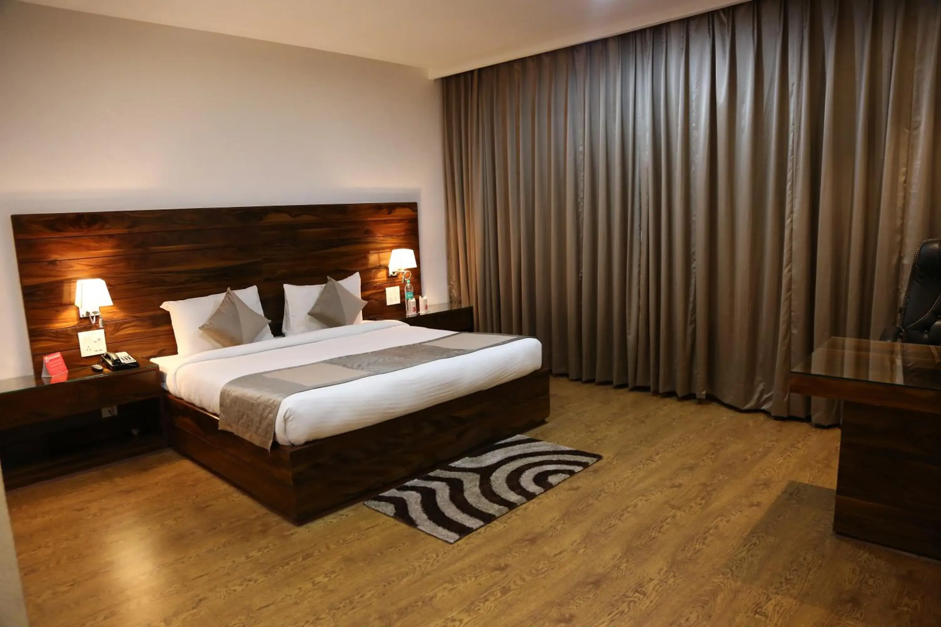 Bedroom, Bed in Ana Clarks Inn, Panchkula Bedroom, Bed in Ana Clarks Inn, Panchkula