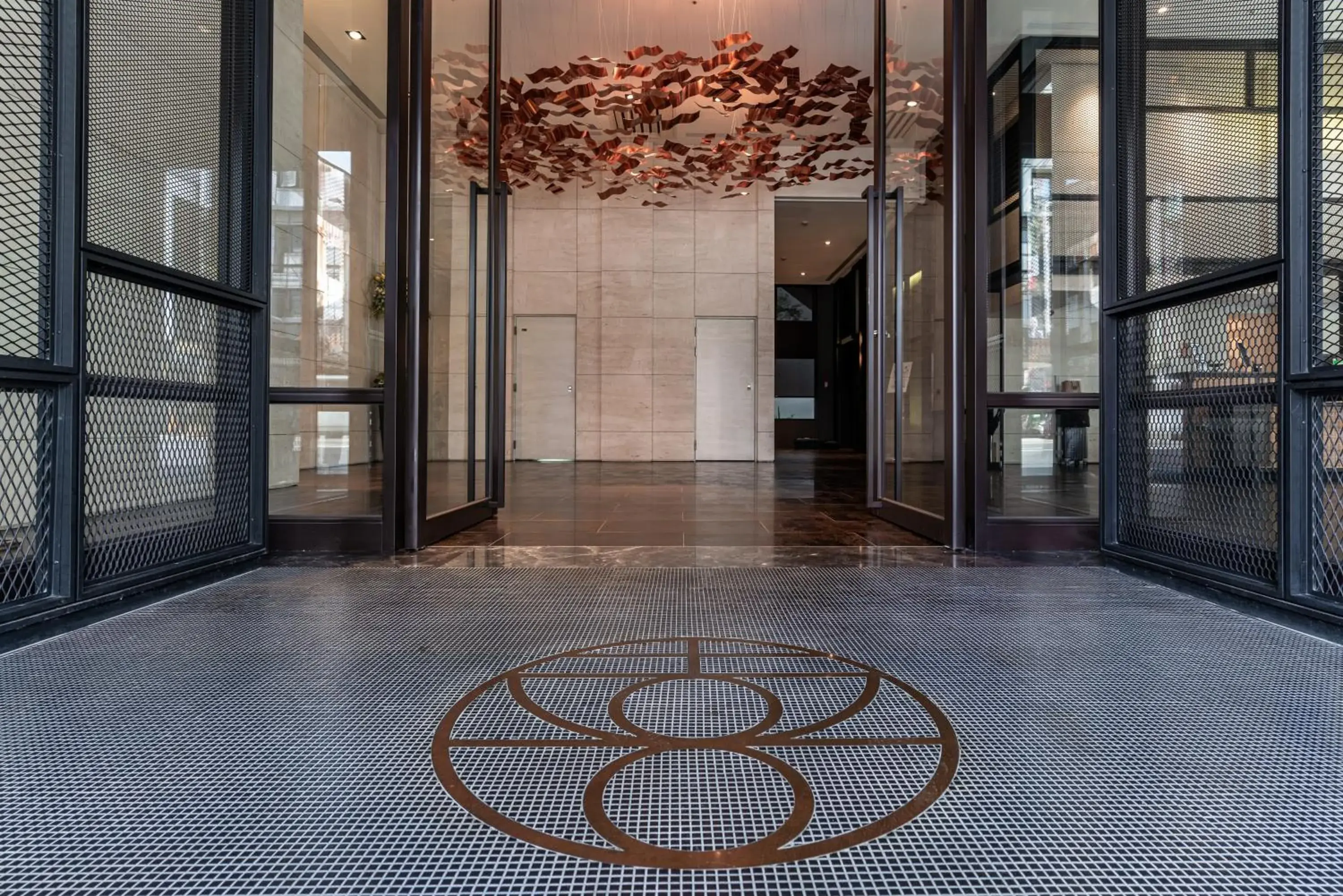 Facade/entrance in Greet Inn Facade/entrance in Greet Inn