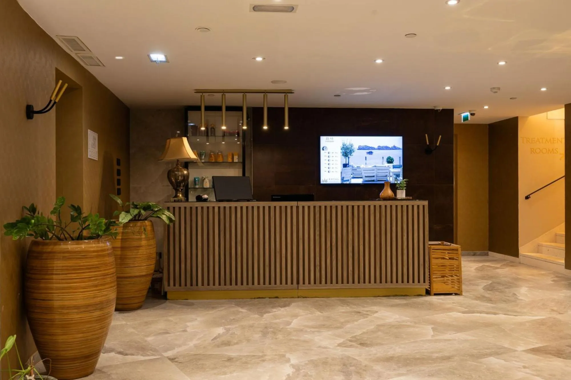 Lobby or reception in Royal Ariston Hotel