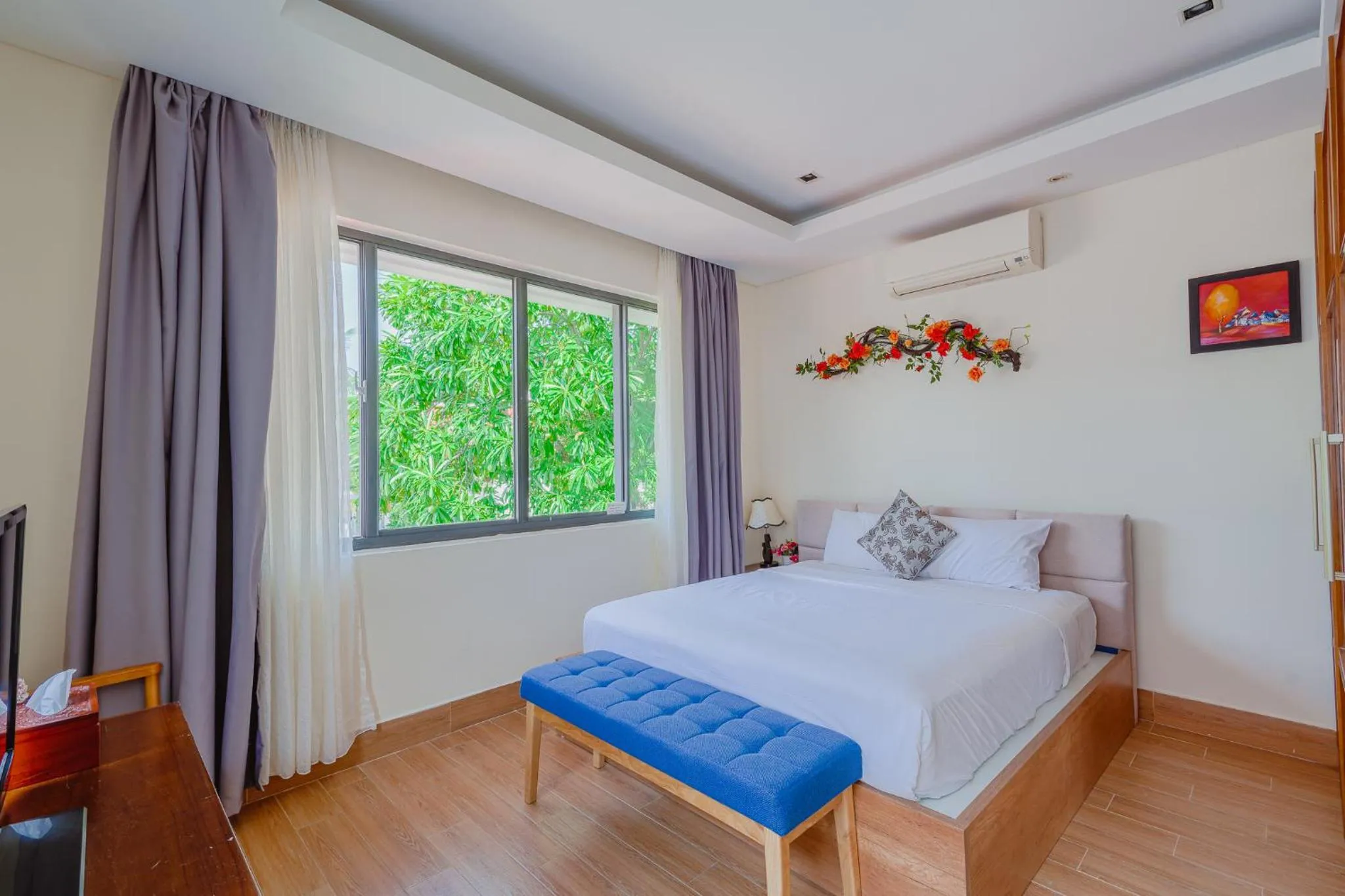 Bedroom, Bed in The Ocean Villas Danang