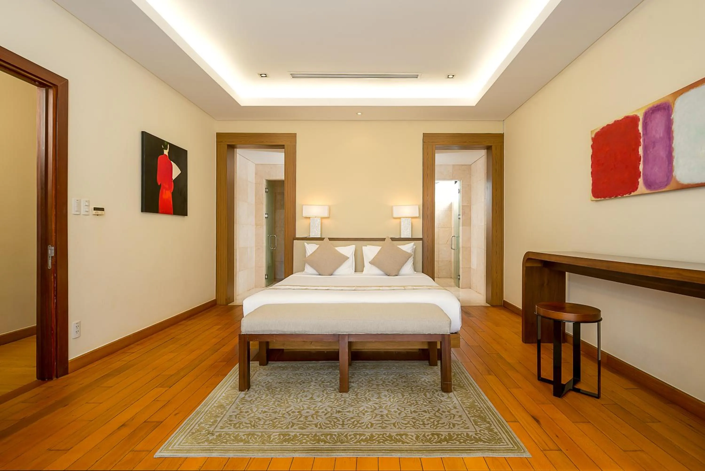 Bed in The Ocean Villas Danang