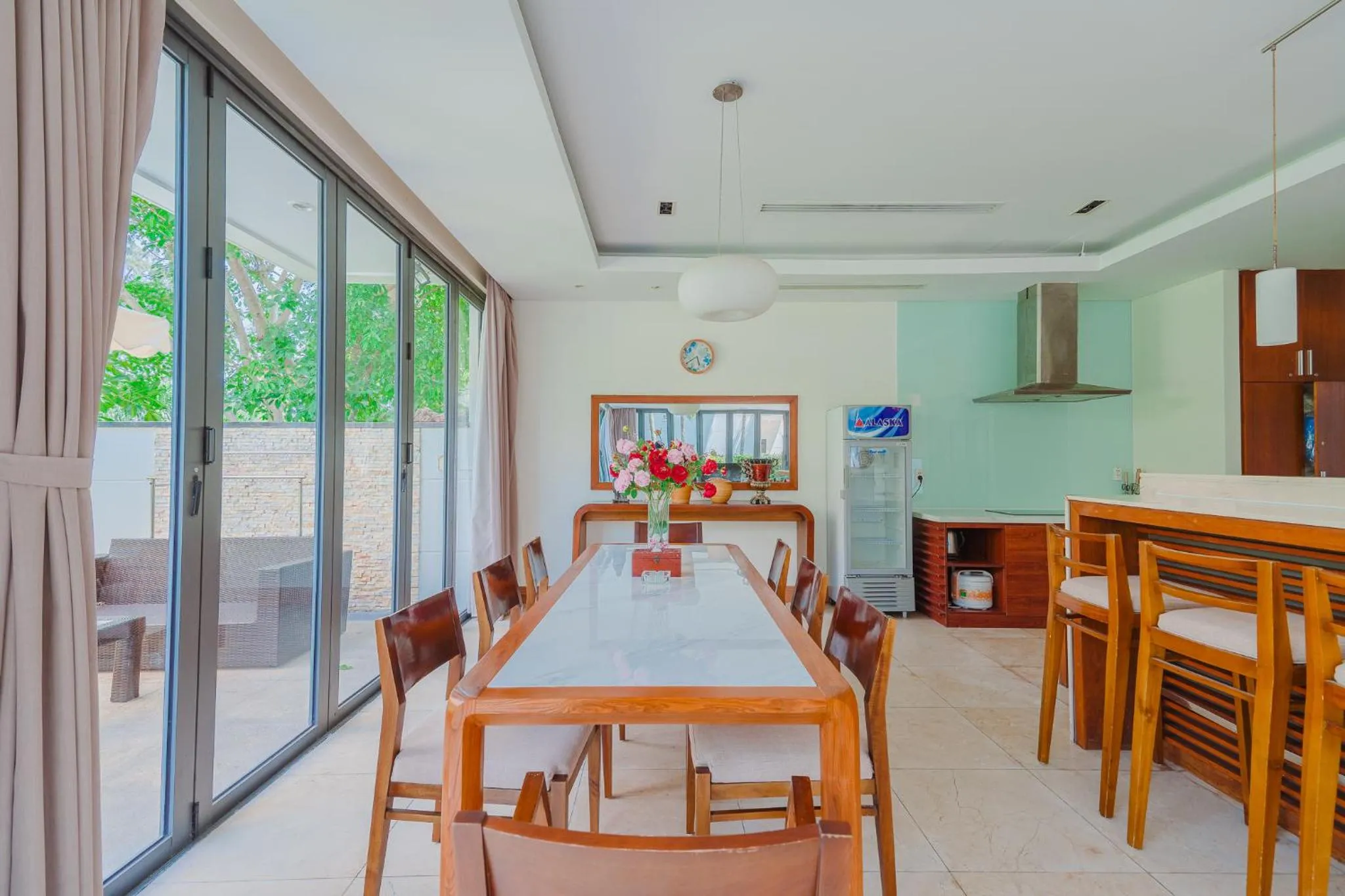 Kitchen or kitchenette in The Ocean Villas Danang