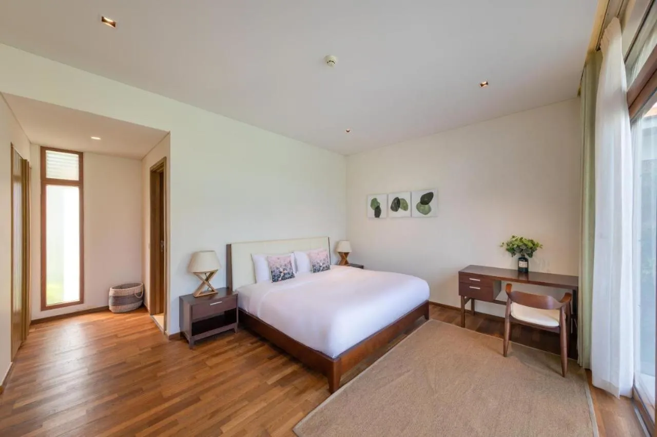 Bed in The Ocean Villas Danang