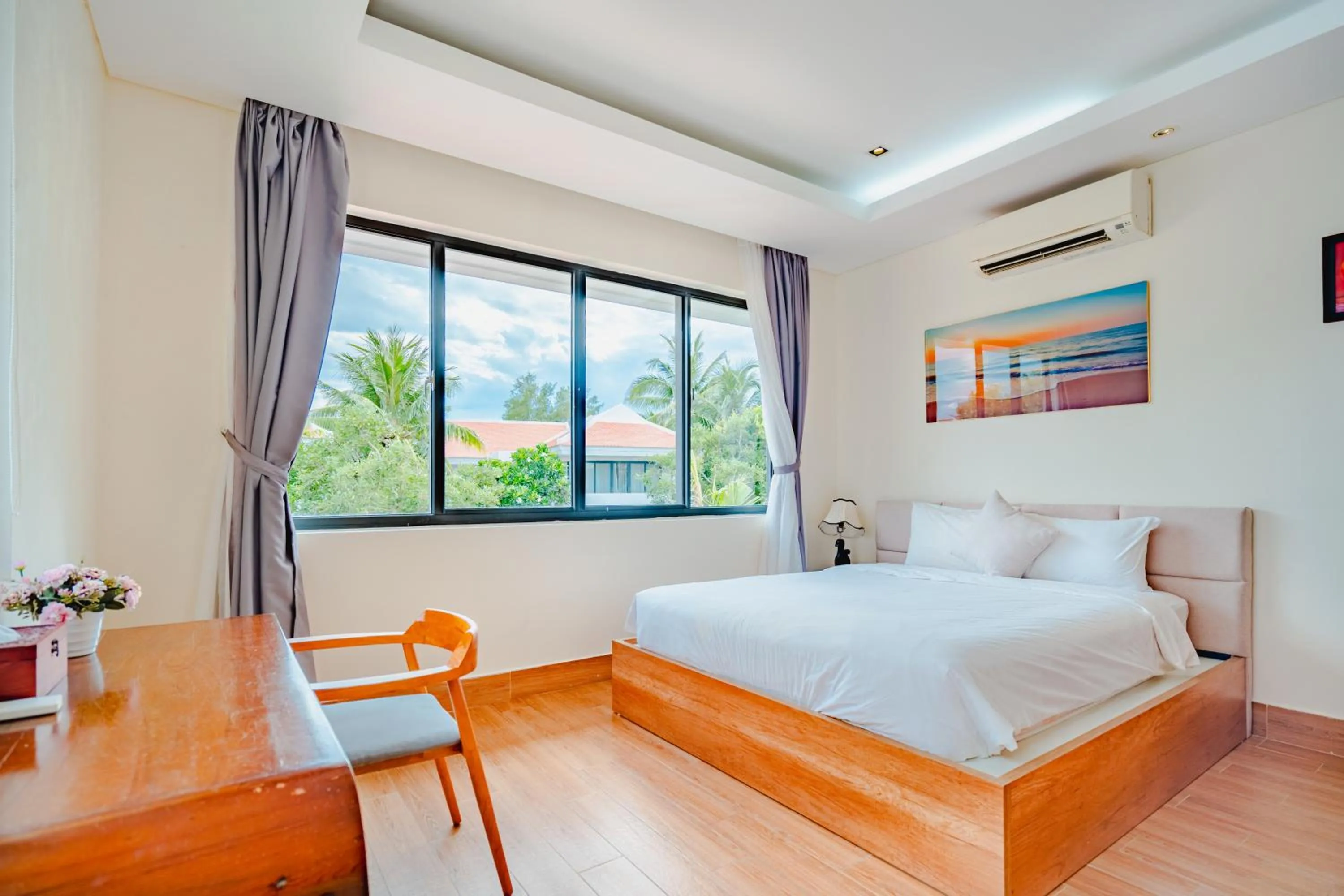 Bedroom, Bed in The Ocean Villas Danang