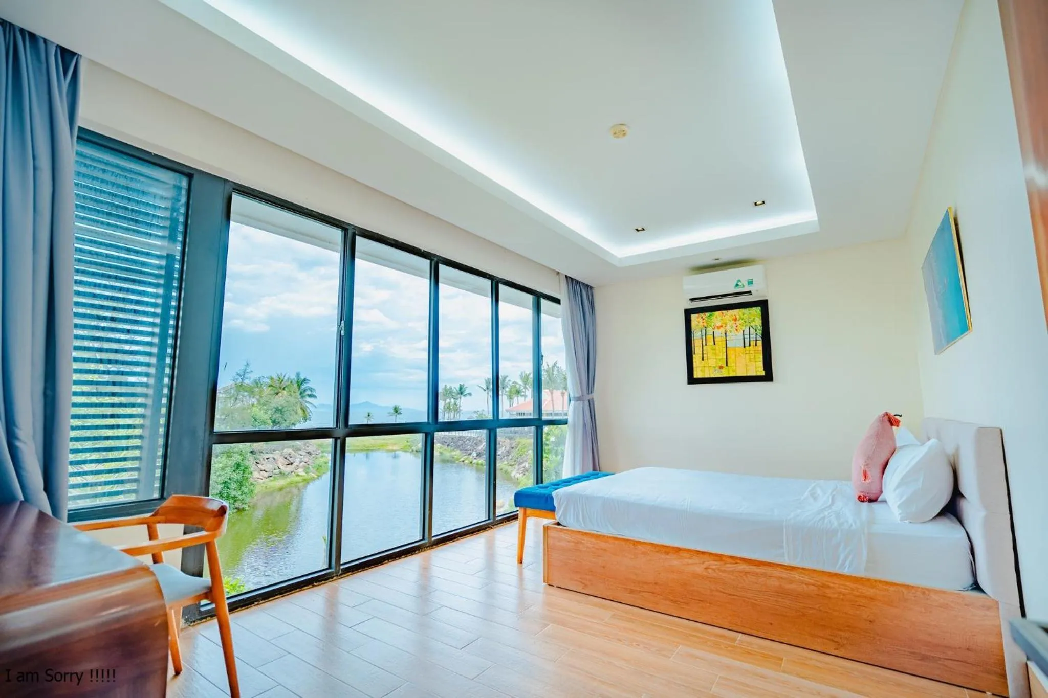 Bedroom, Bed in The Ocean Villas Danang