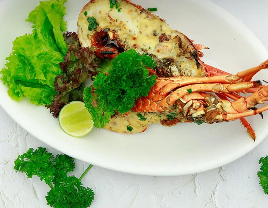 Restaurant/places to eat in The Ocean Villas Danang