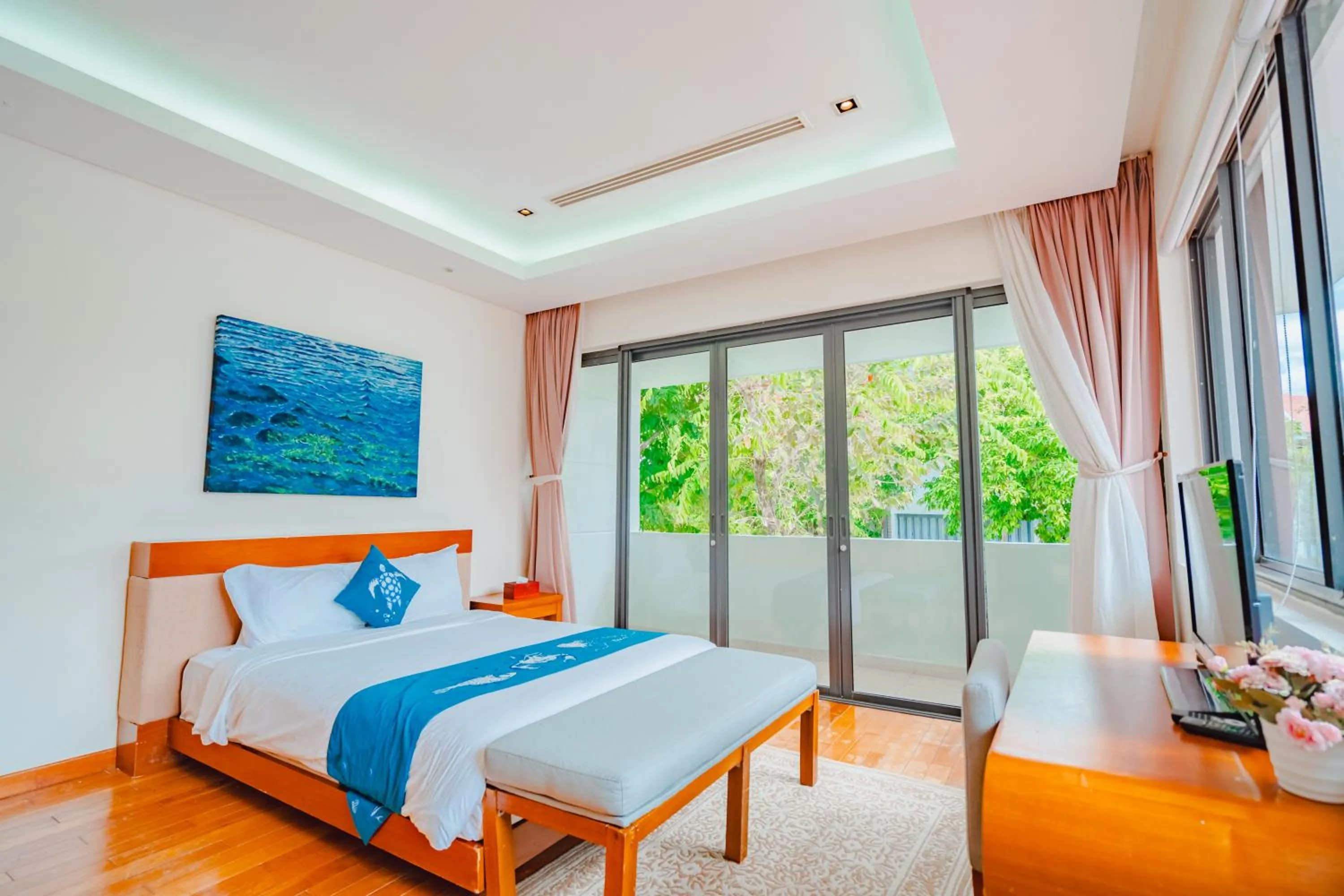 Bed in The Ocean Villas Danang