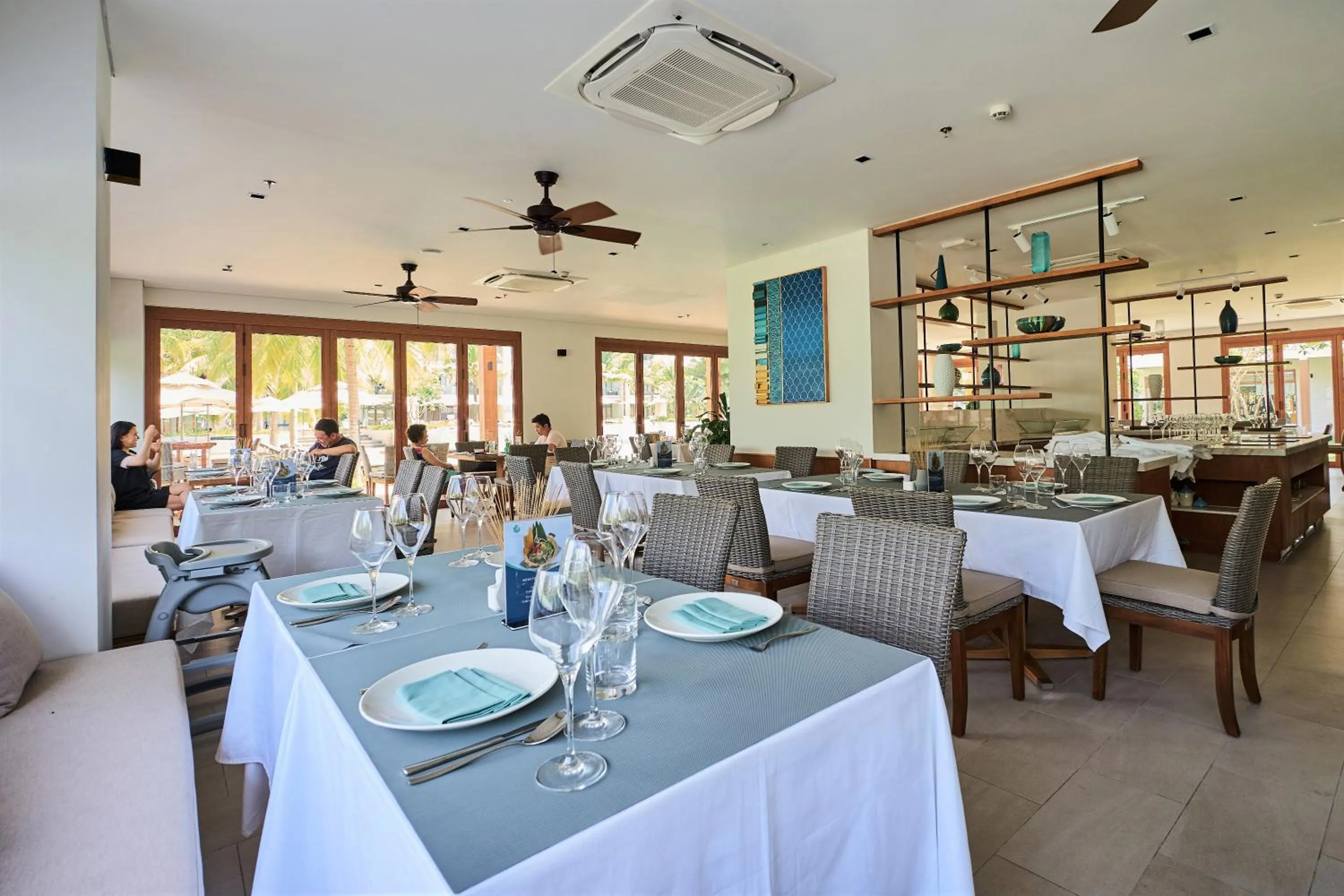 Restaurant/places to eat in The Ocean Villas Danang
