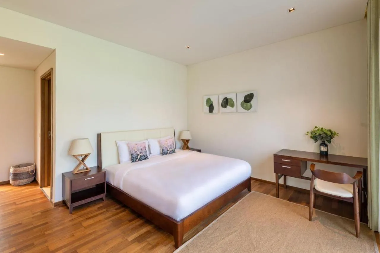 Bed in The Ocean Villas Danang