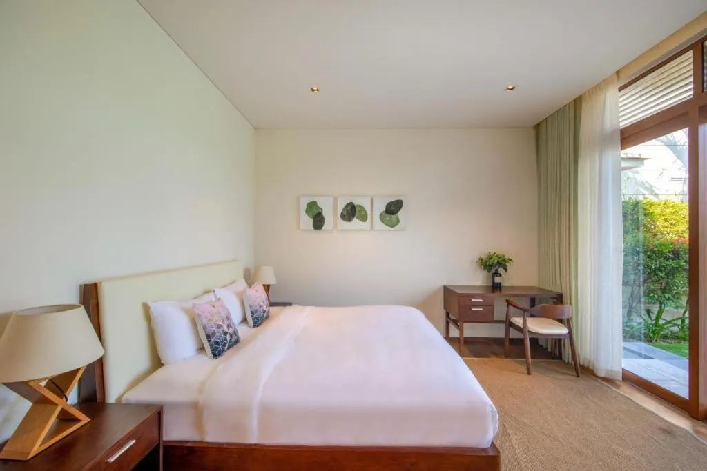 Bed in The Ocean Villas Danang