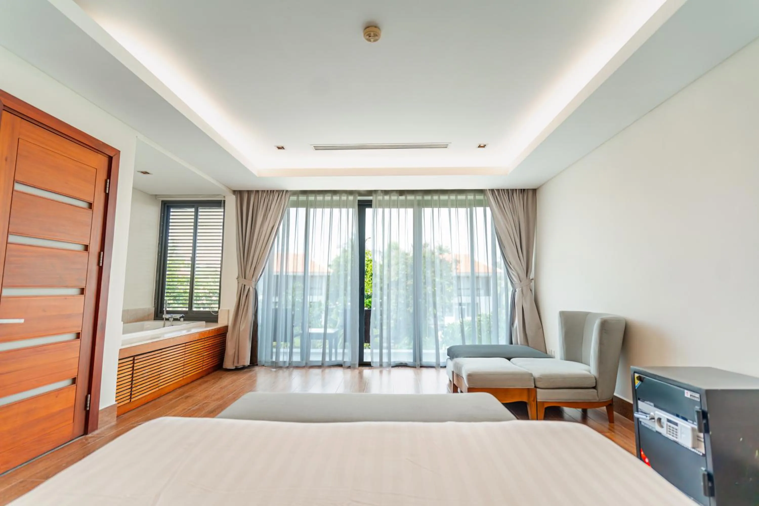 Bedroom, Bed in The Ocean Villas Danang