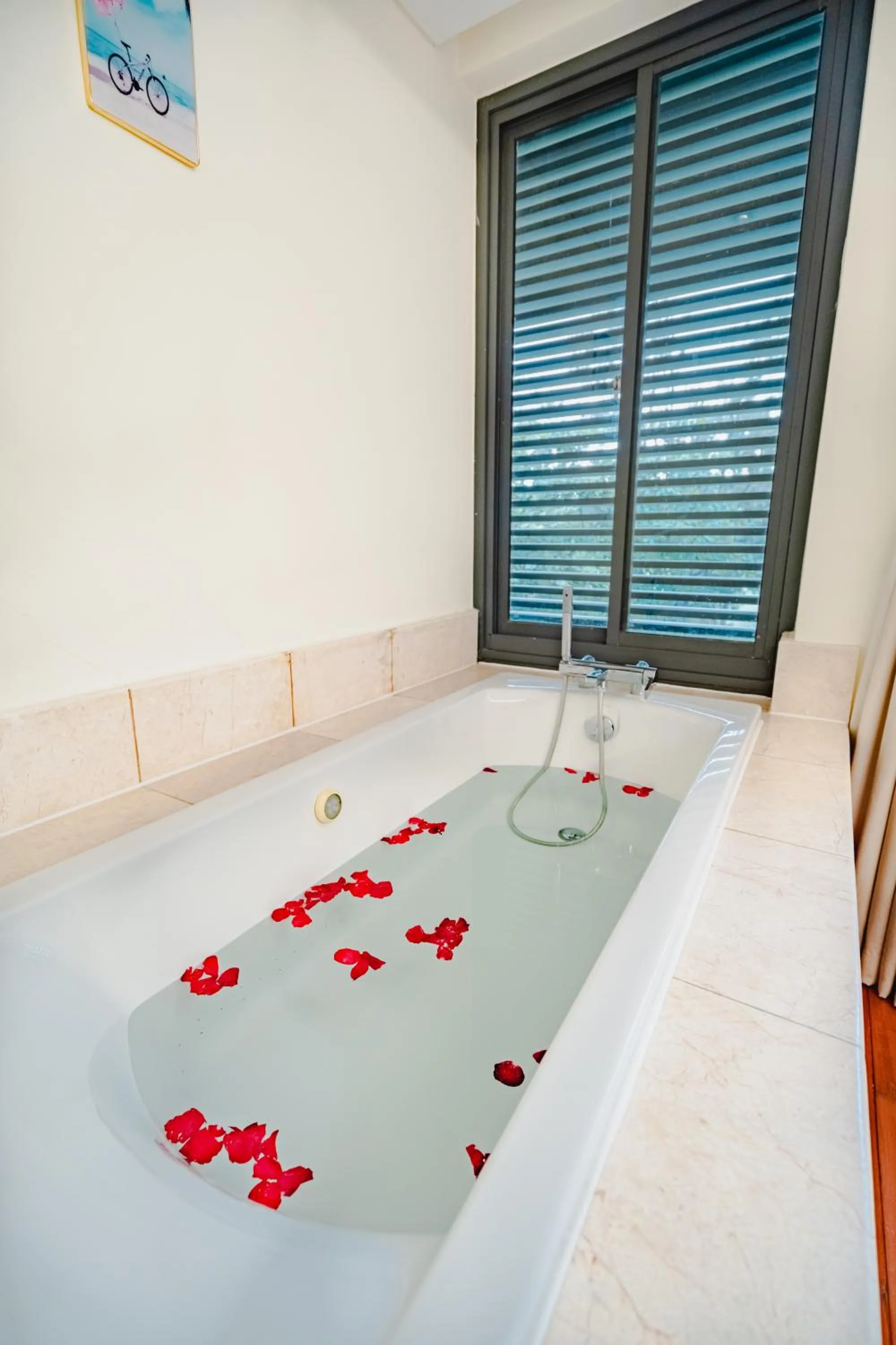 Bath in The Ocean Villas Danang