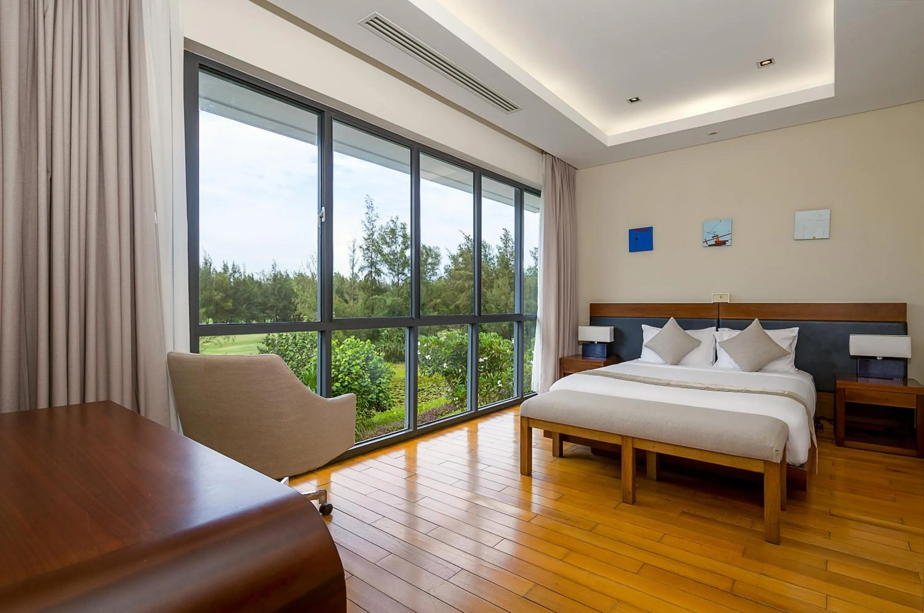 Bedroom, Bed in The Ocean Villas Danang
