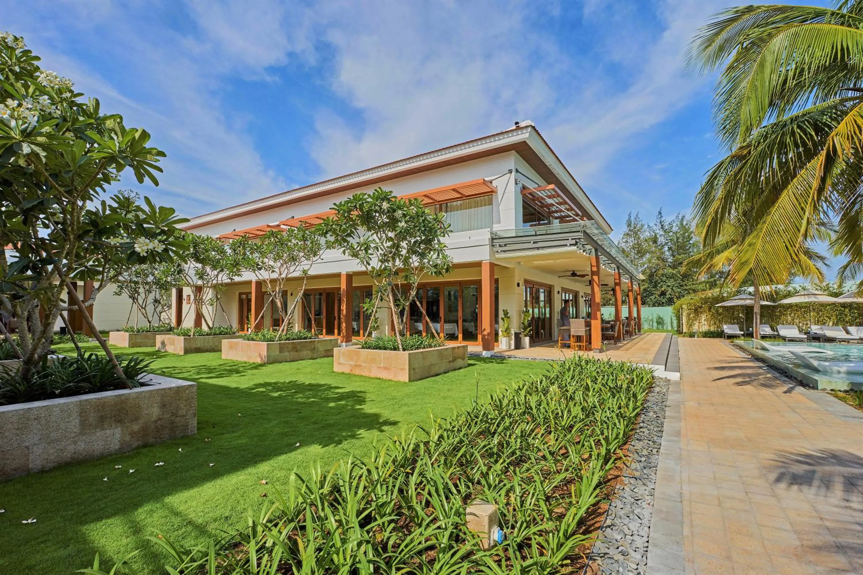 Garden in The Ocean Villas Danang