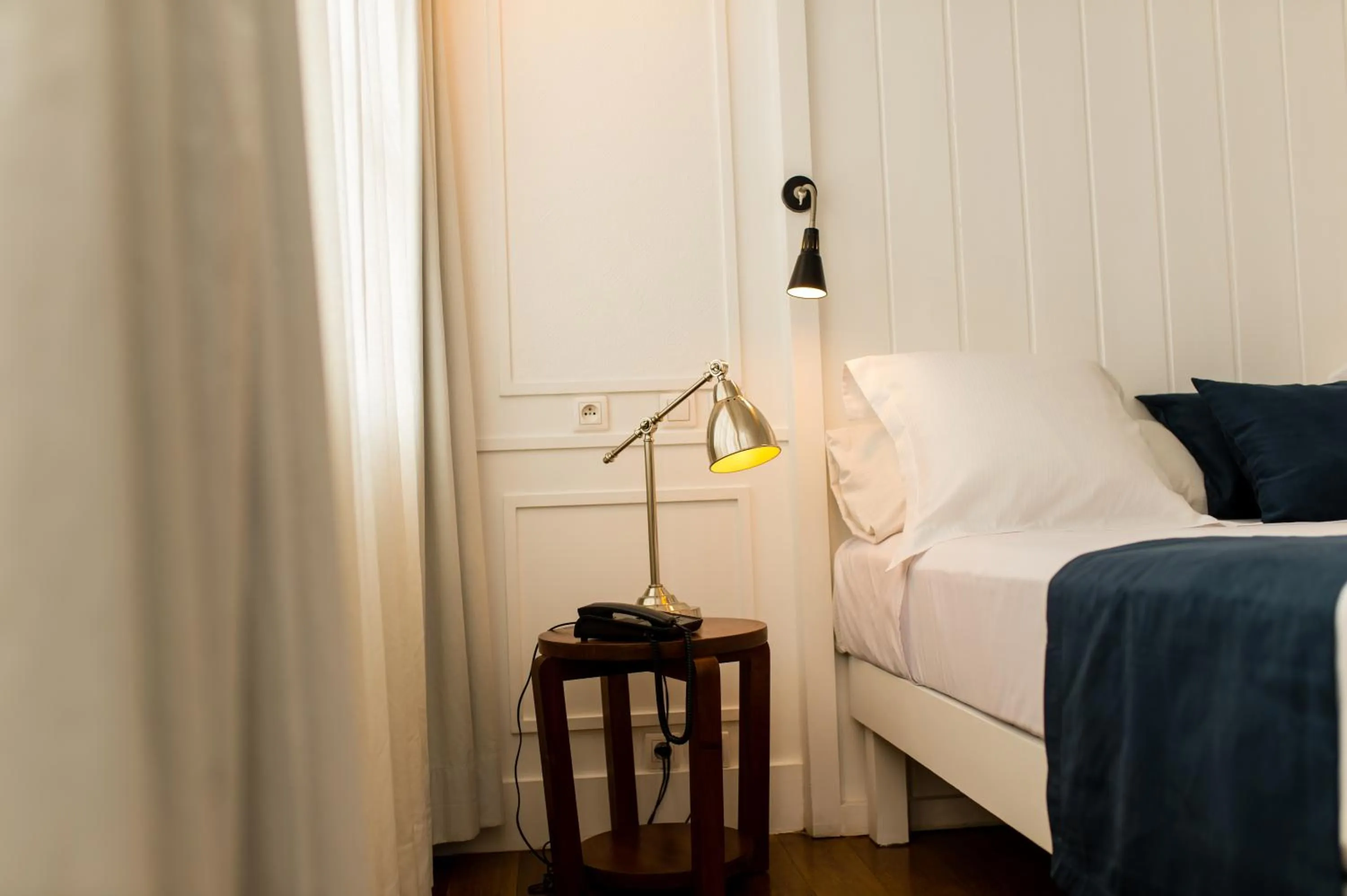 Bedroom, Bed in Grand Hotel Urban