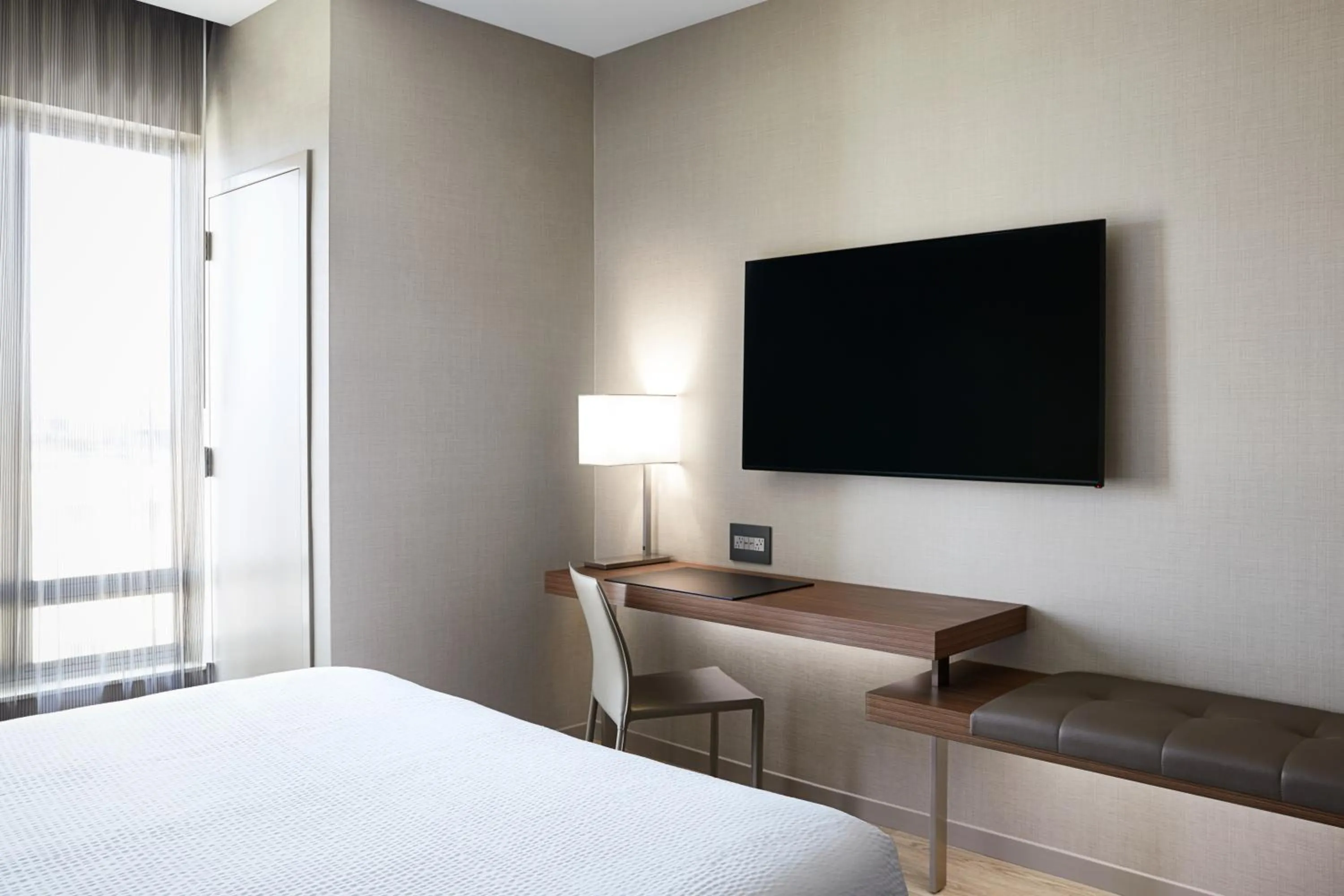 TV and multimedia, Bed in AC Hotel by Marriott Bloomington Mall of America