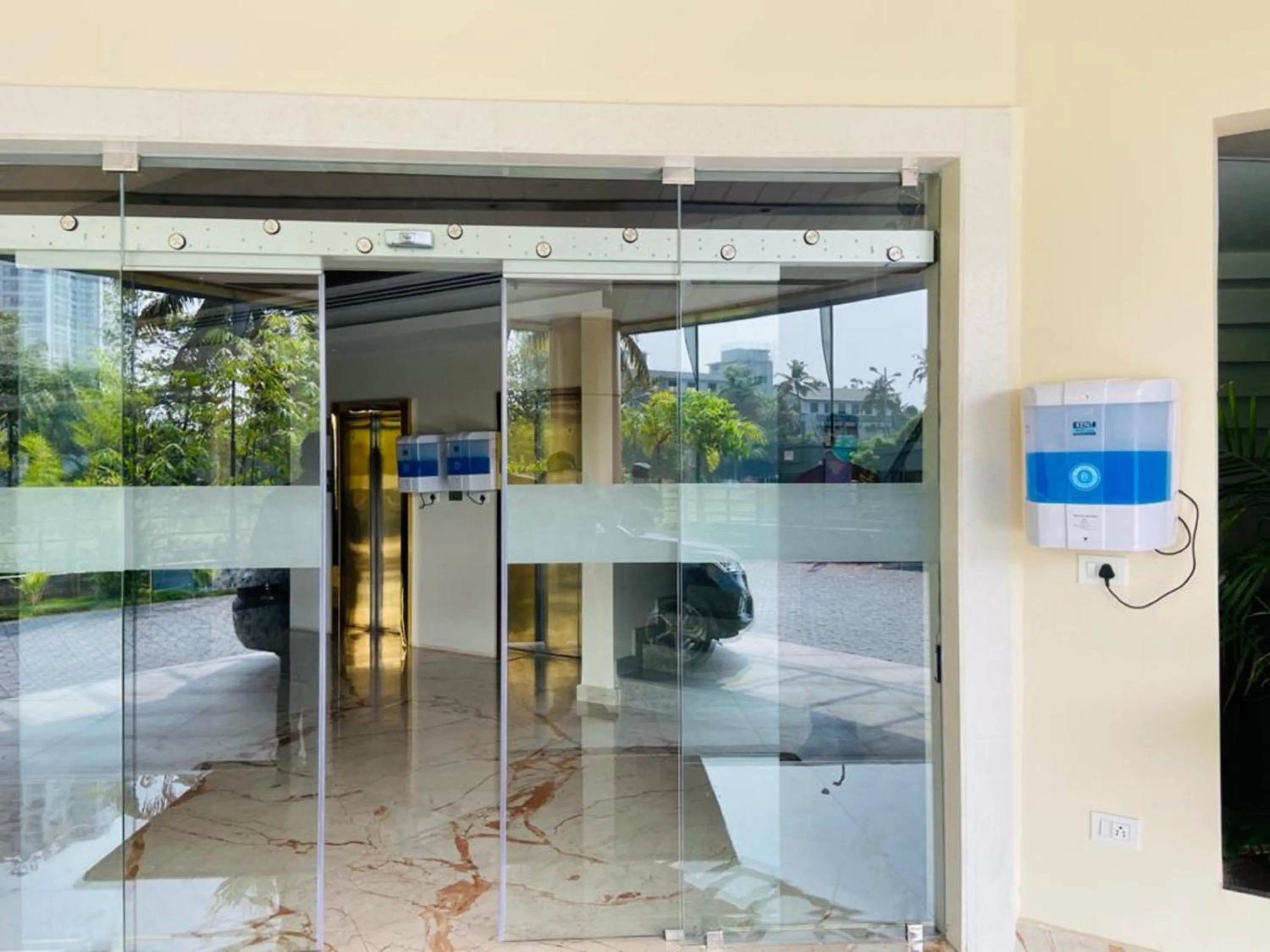 Facade/entrance in IMA House