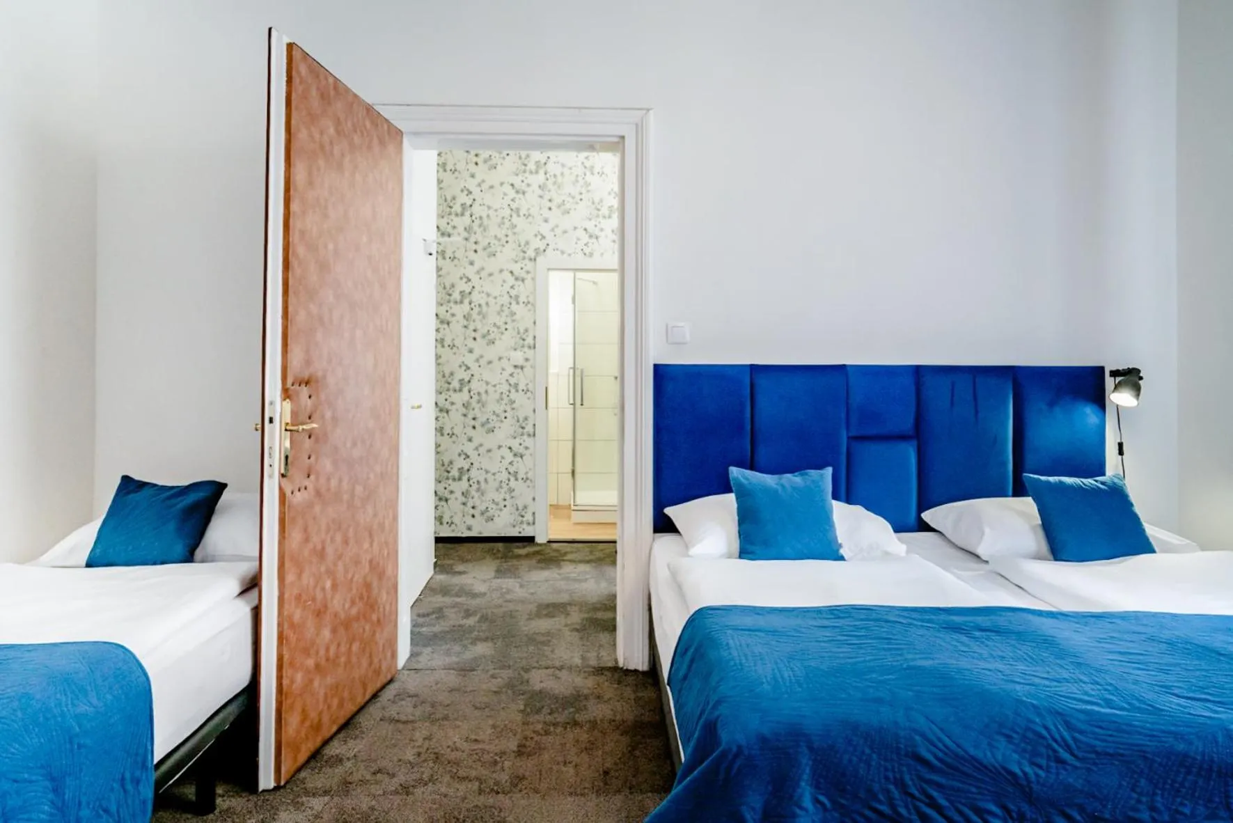 Photo of the whole room, Bed in Elisabeth Old Town