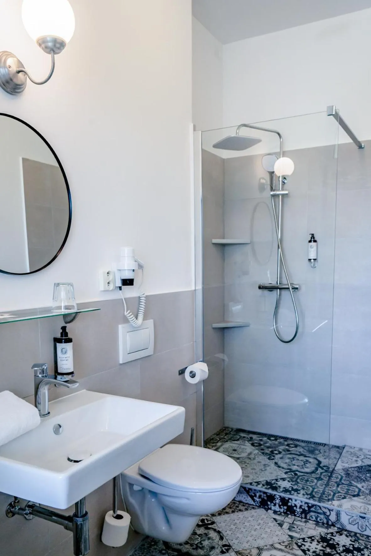 Bathroom in Elisabeth Old Town